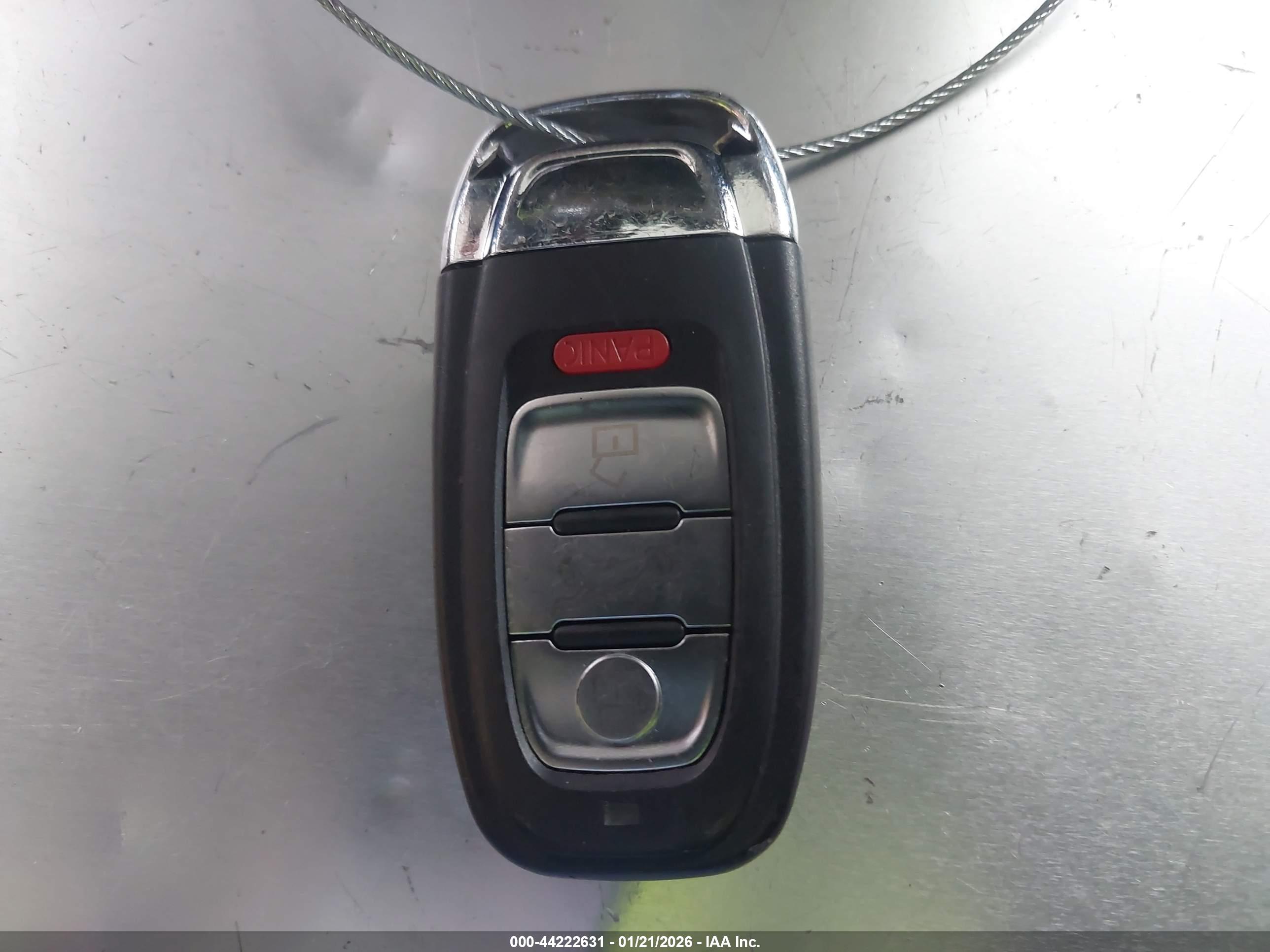 AUDI A4 image 11