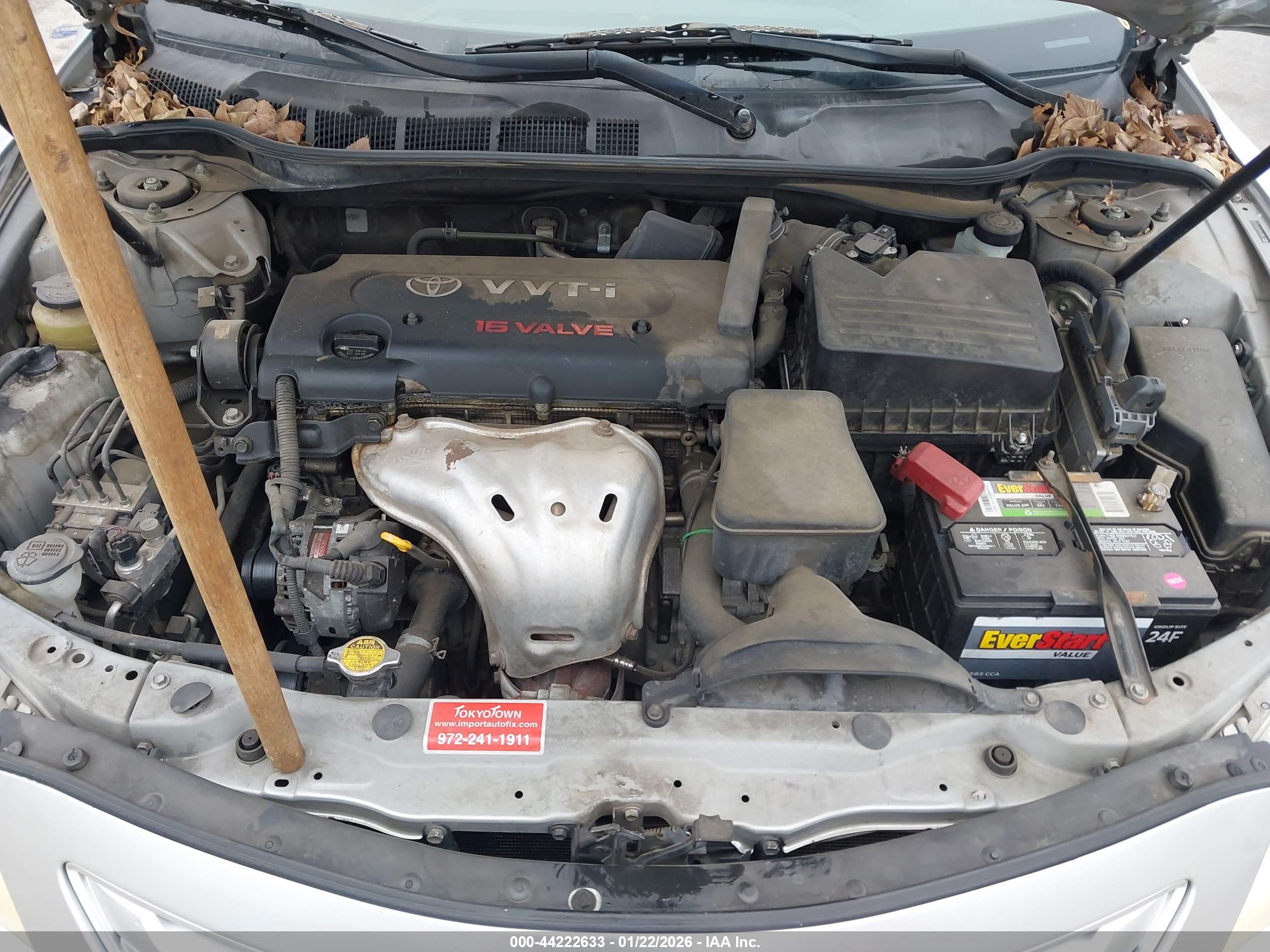 TOYOTA CAMRY image 10