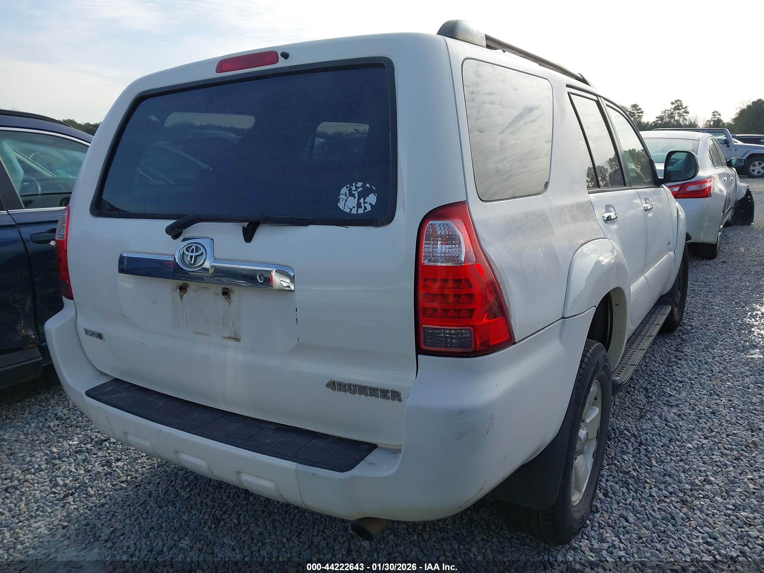 TOYOTA 4RUNNER image 4