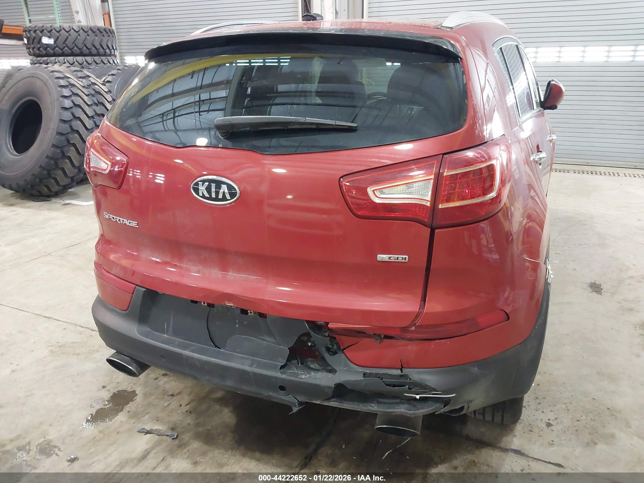 KIA SPORTAGE image 6