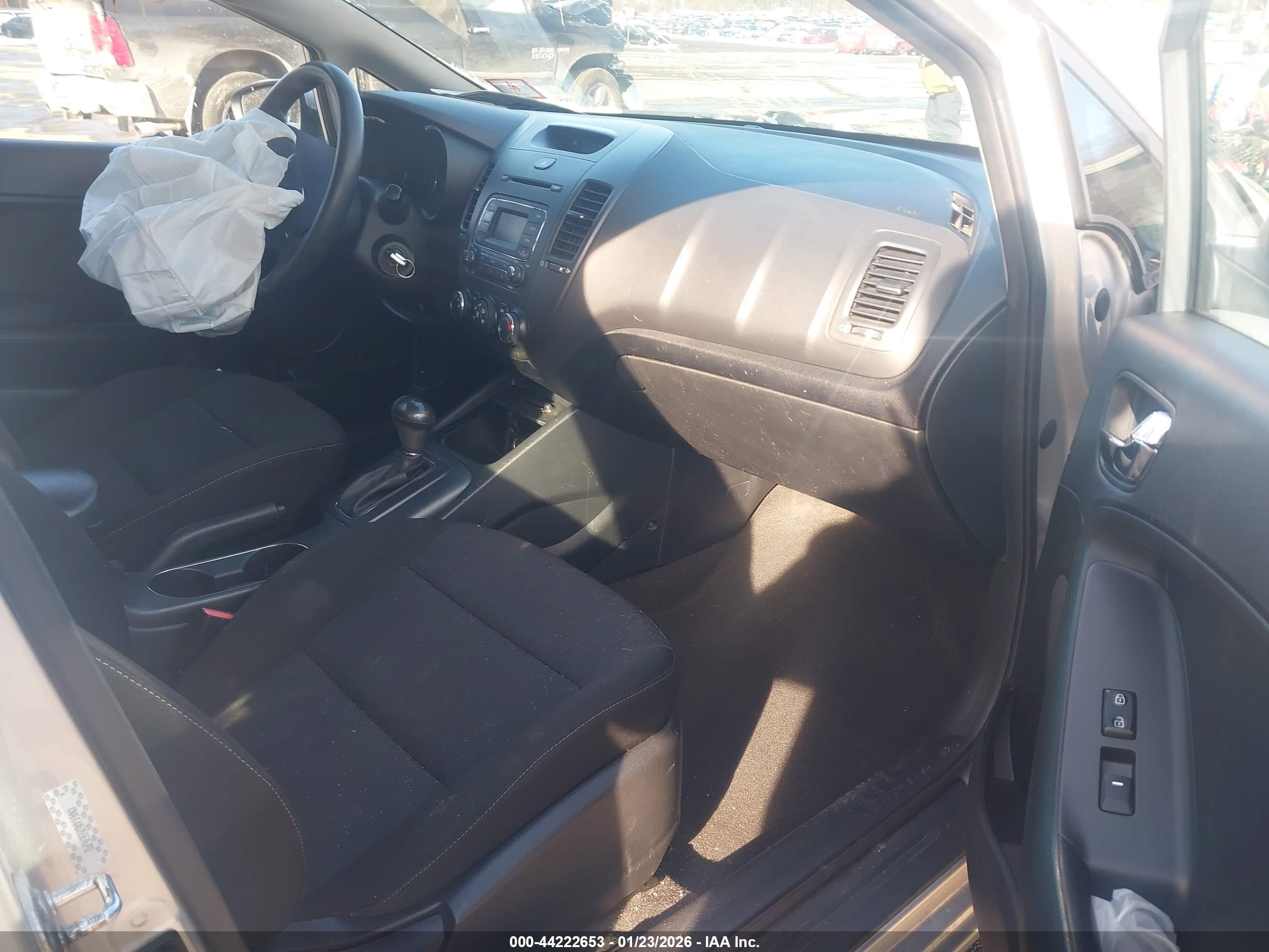 KIA FORTE image 5
