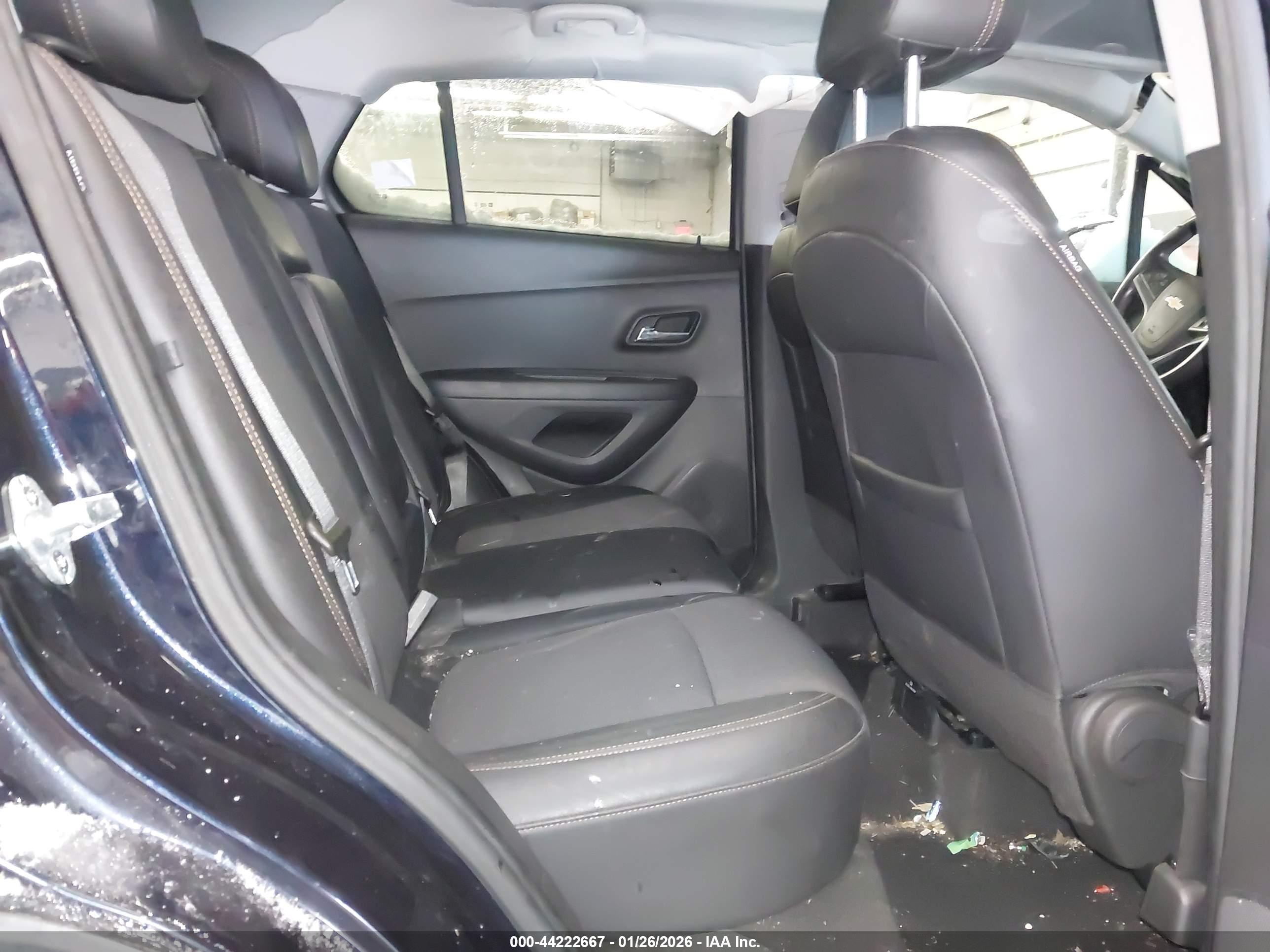 CHEVROLET TRAX image 8