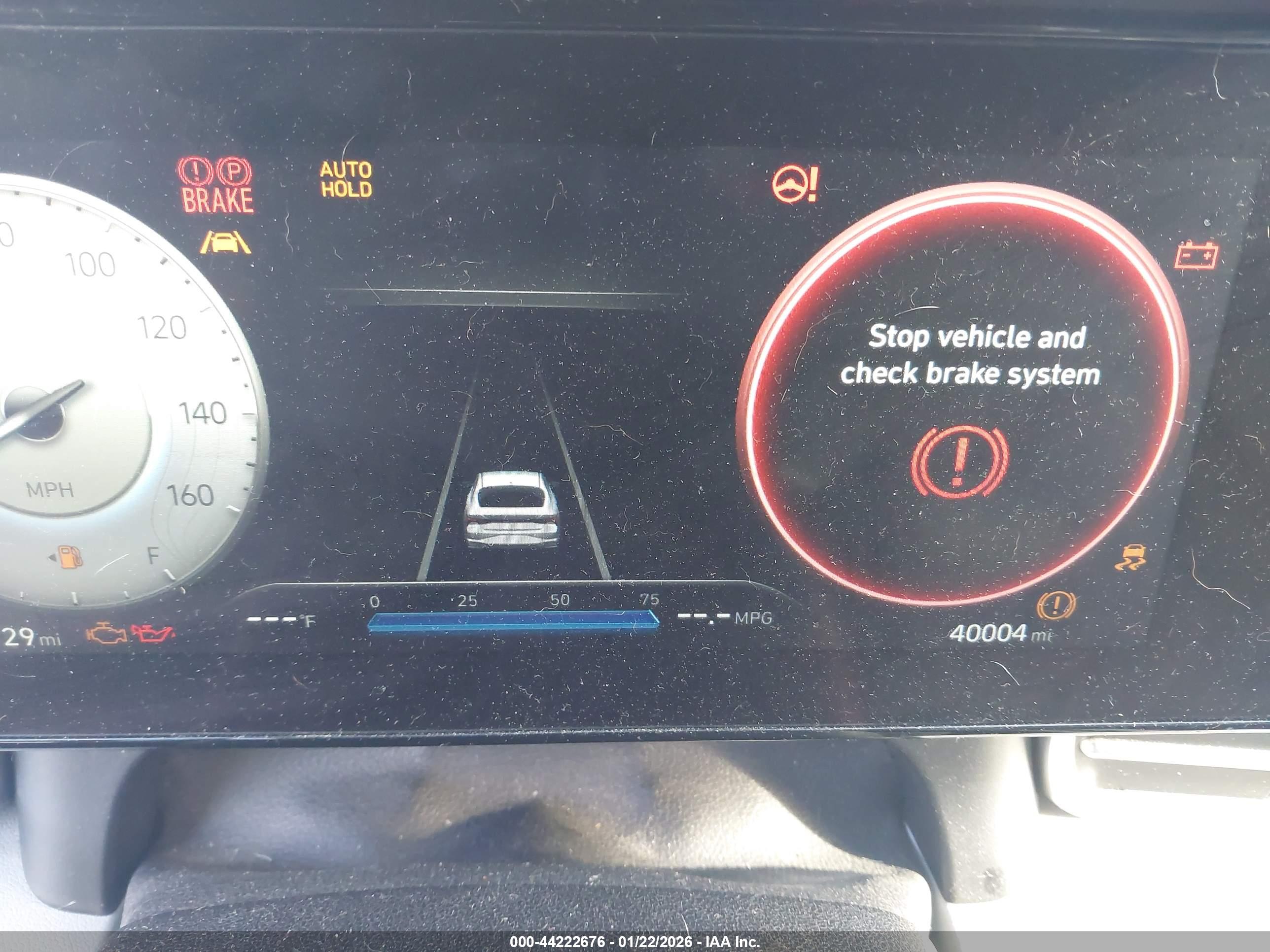 HYUNDAI ELANTRA image 7