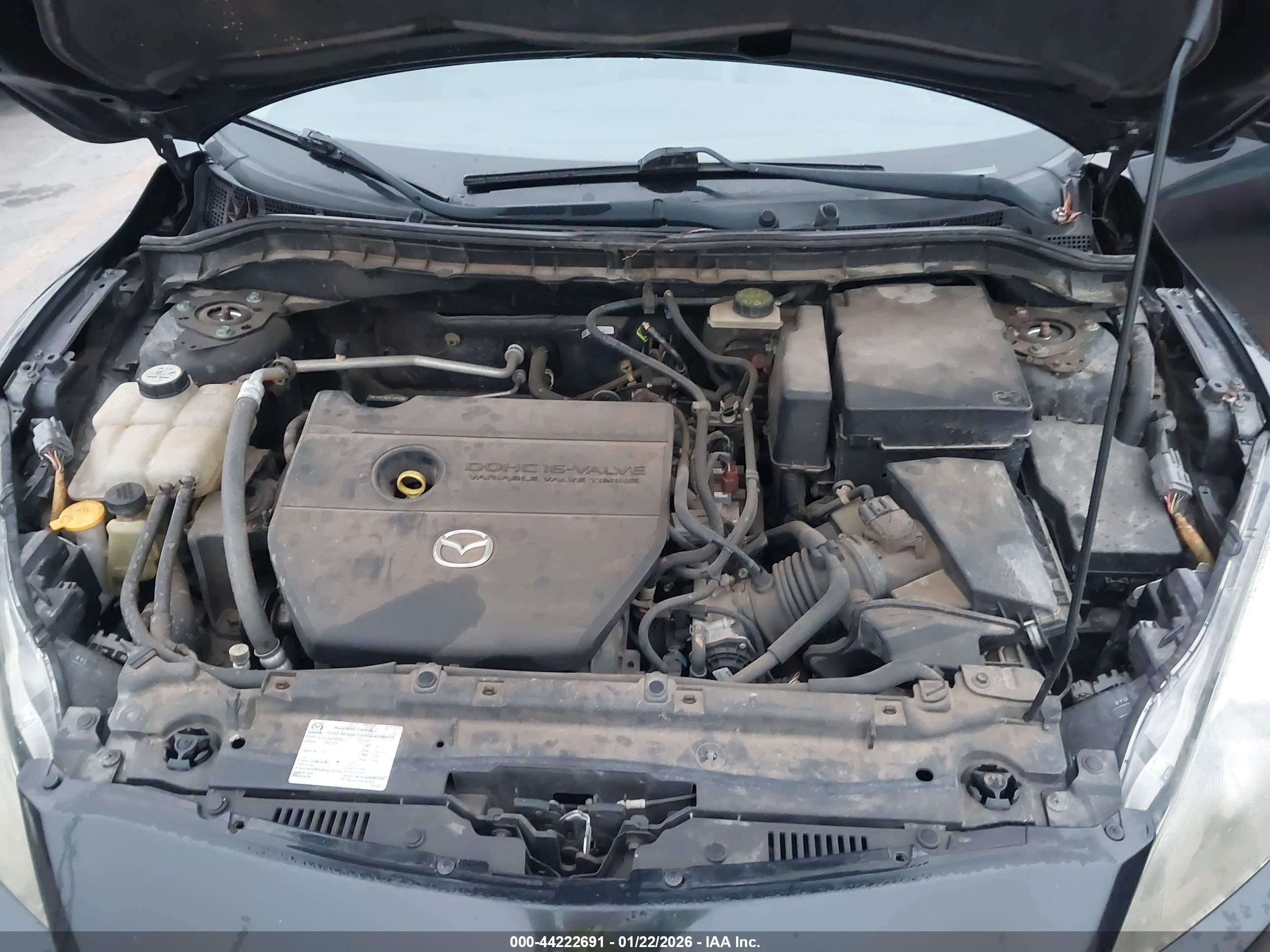 MAZDA MAZDA3 image 10
