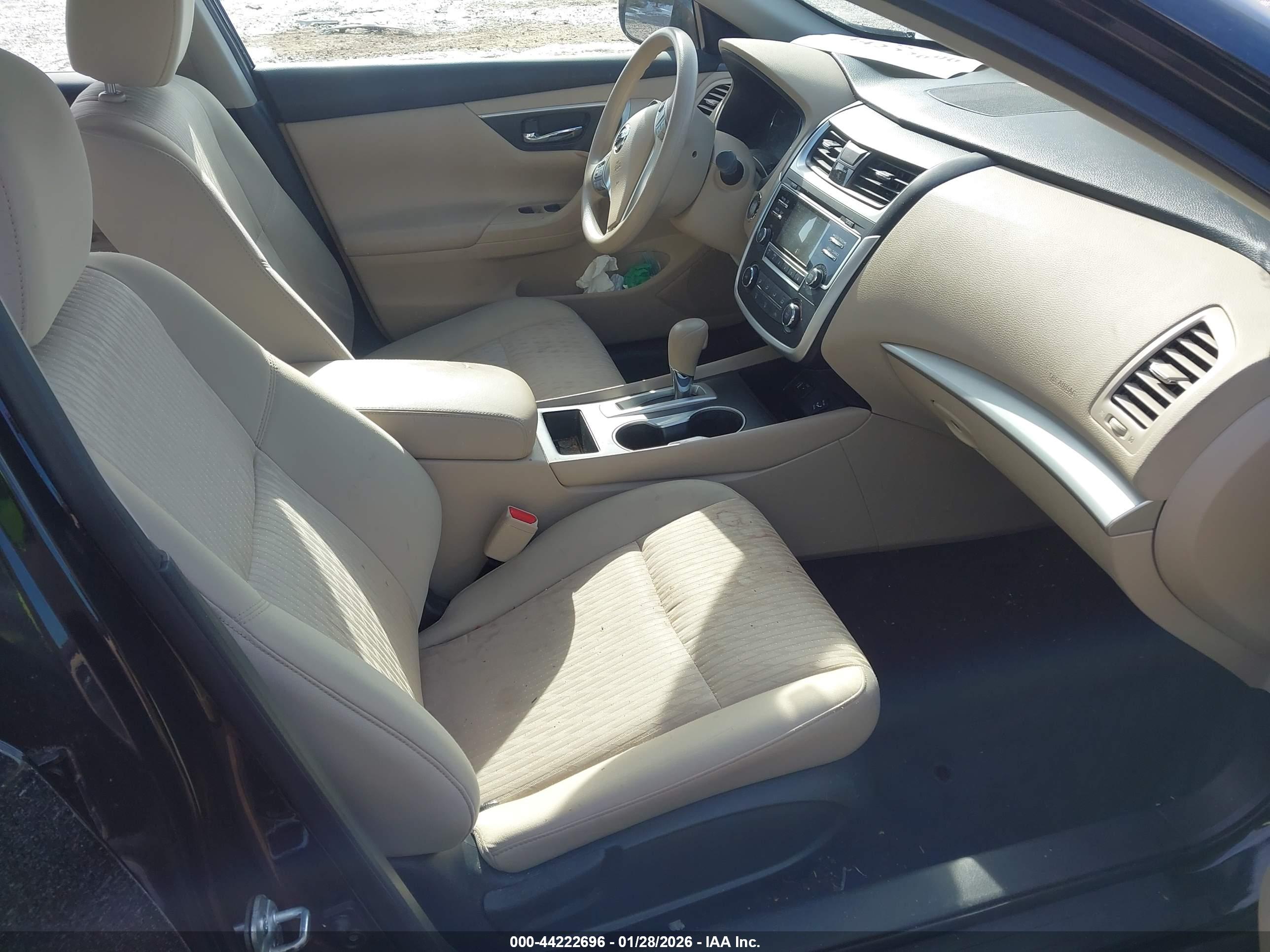 NISSAN ALTIMA image 5
