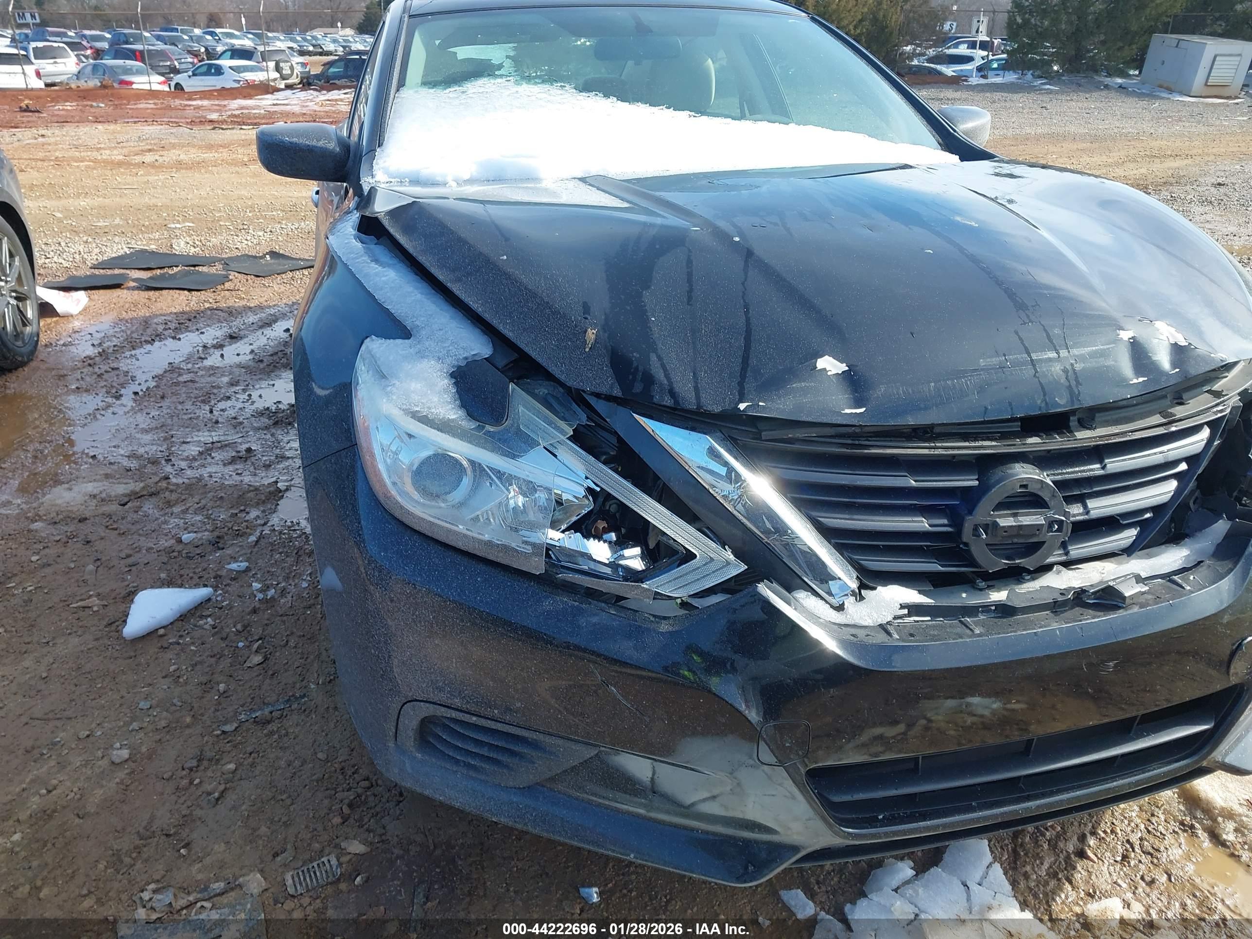 NISSAN ALTIMA image 6