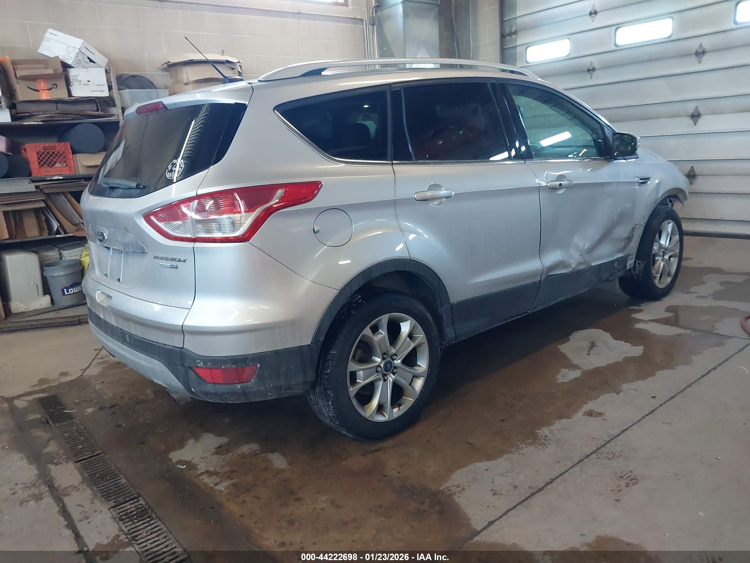 FORD ESCAPE image 4