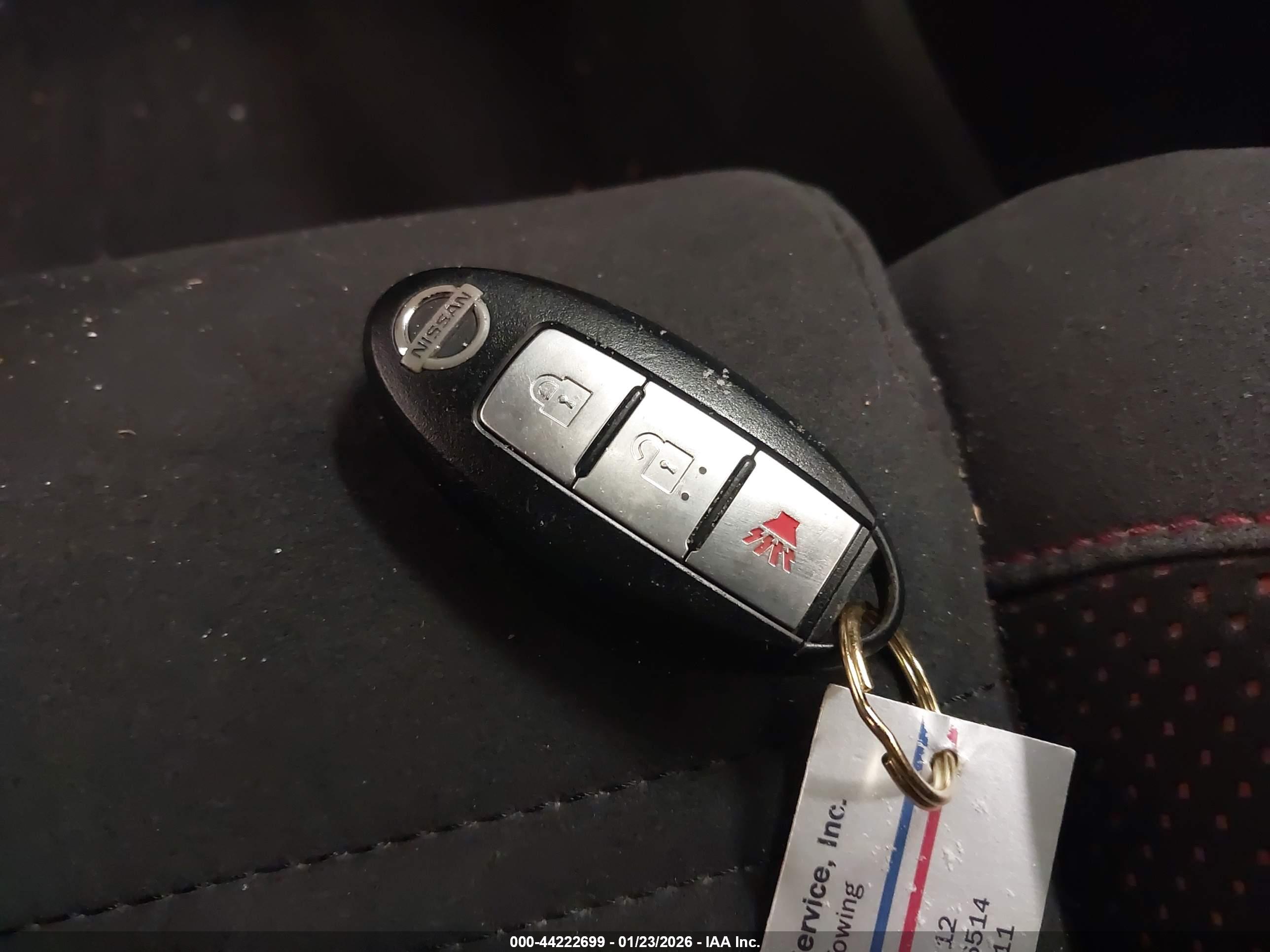NISSAN JUKE image 11