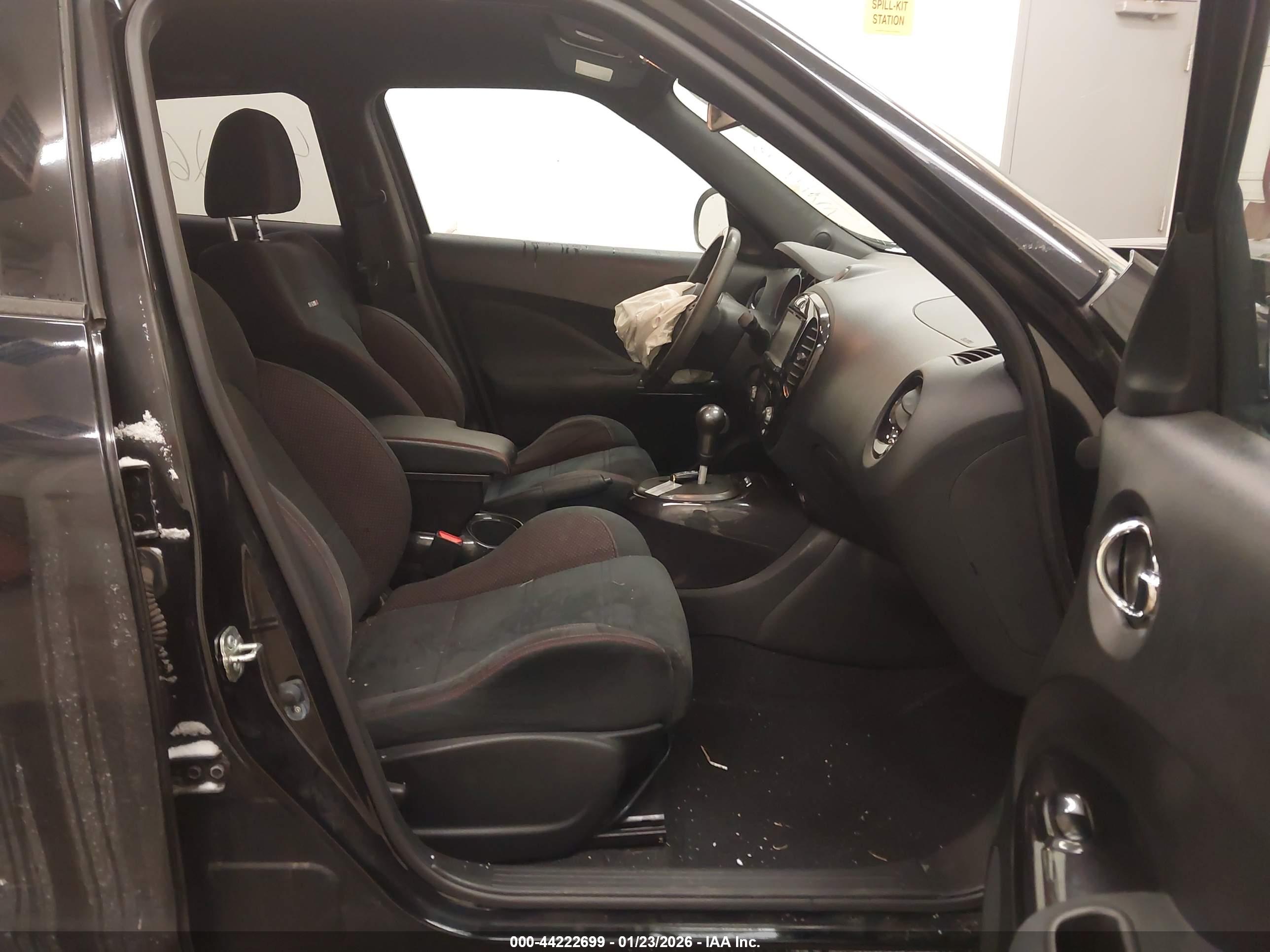 NISSAN JUKE image 5