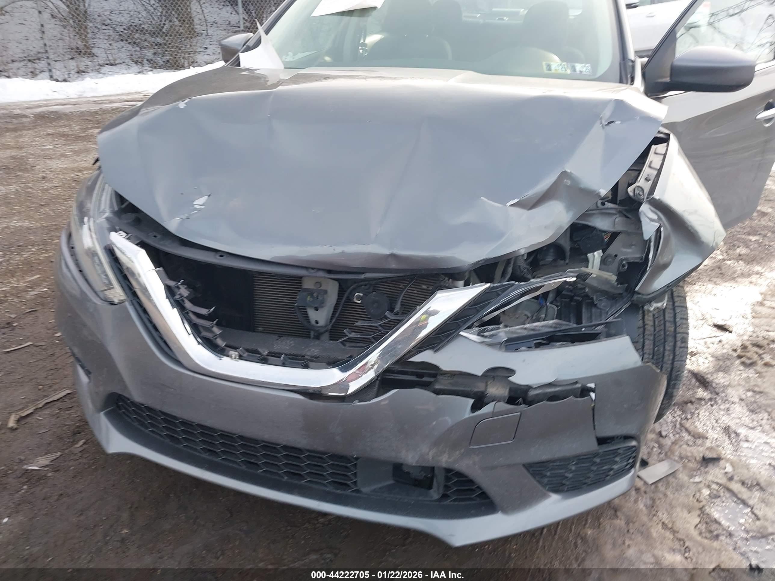 NISSAN SENTRA image 6