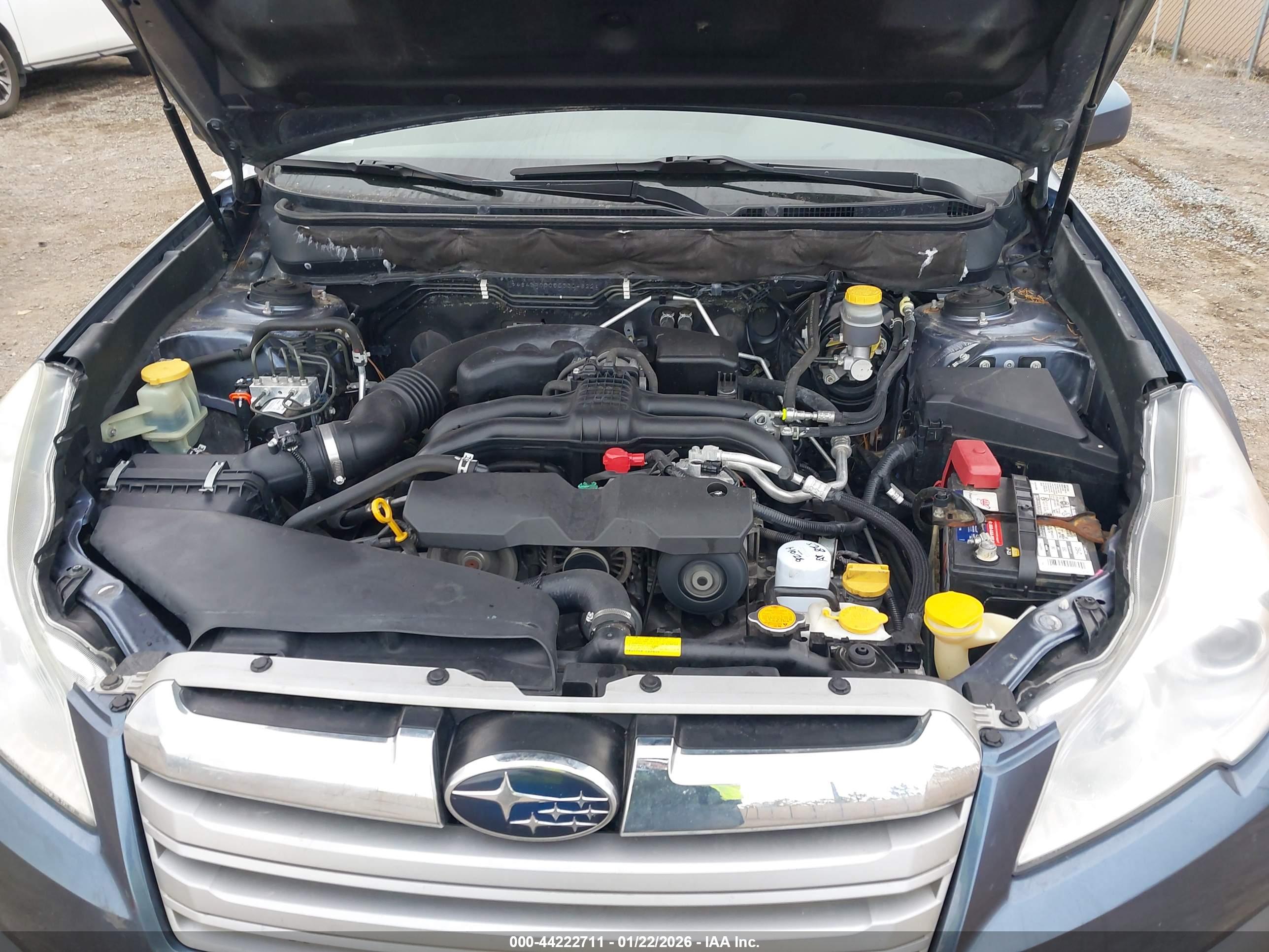 SUBARU OUTBACK image 10