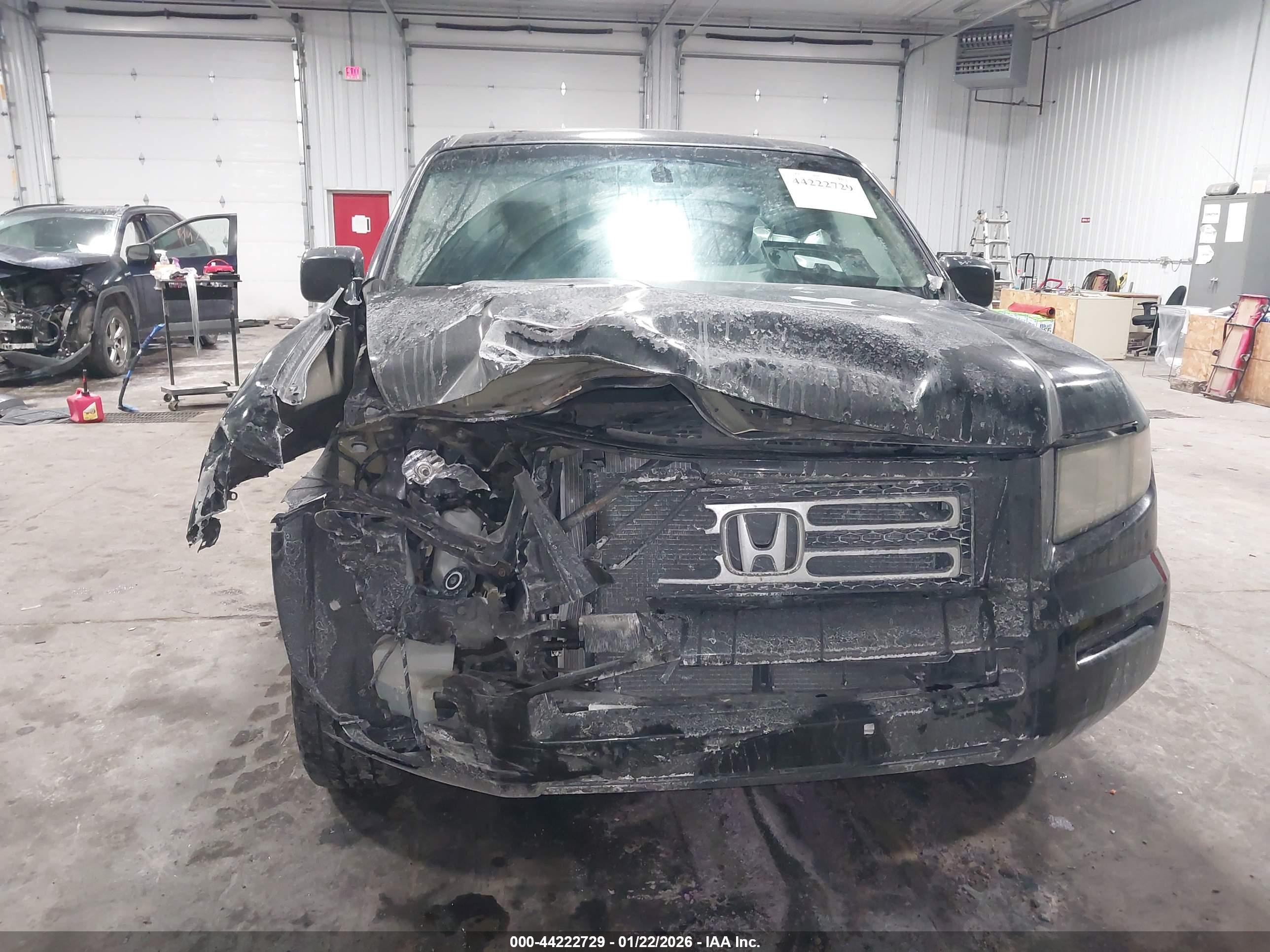 HONDA RIDGELINE image 6