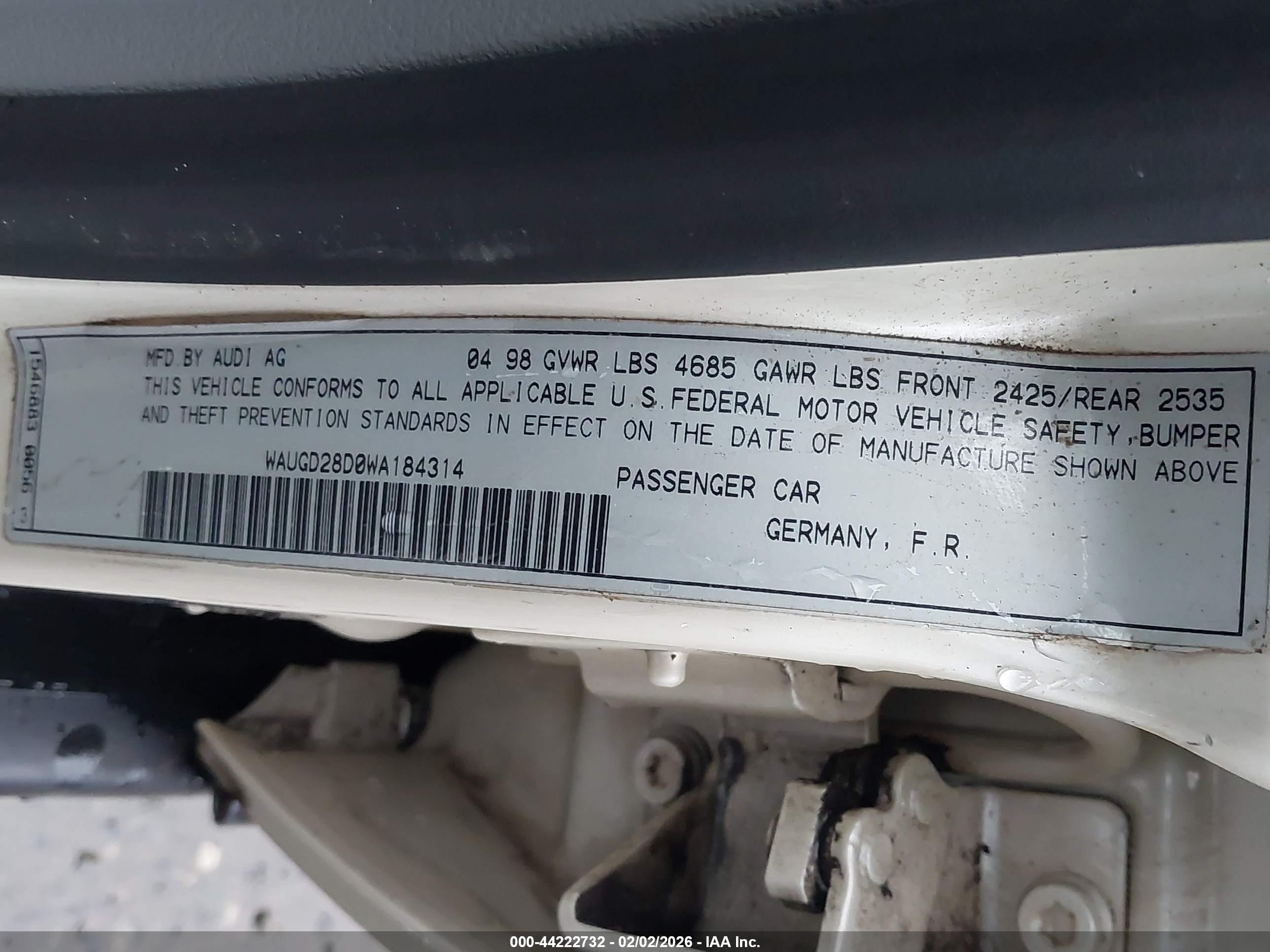 AUDI A4 image 9