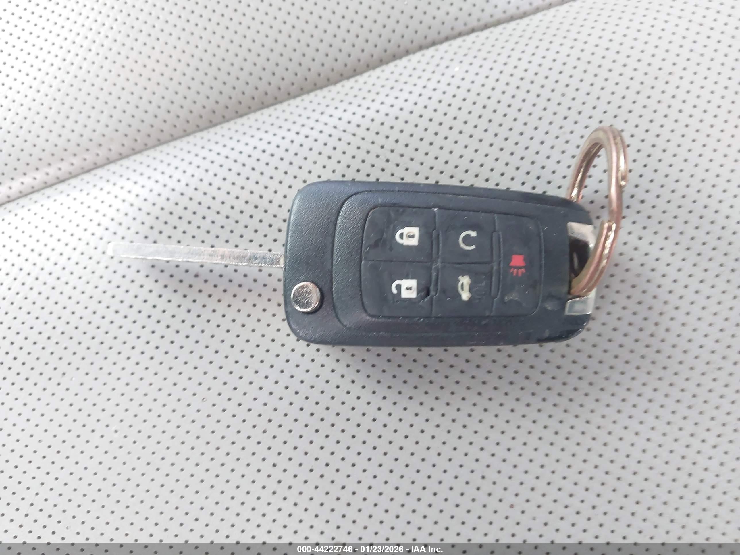 GMC TERRAIN image 11