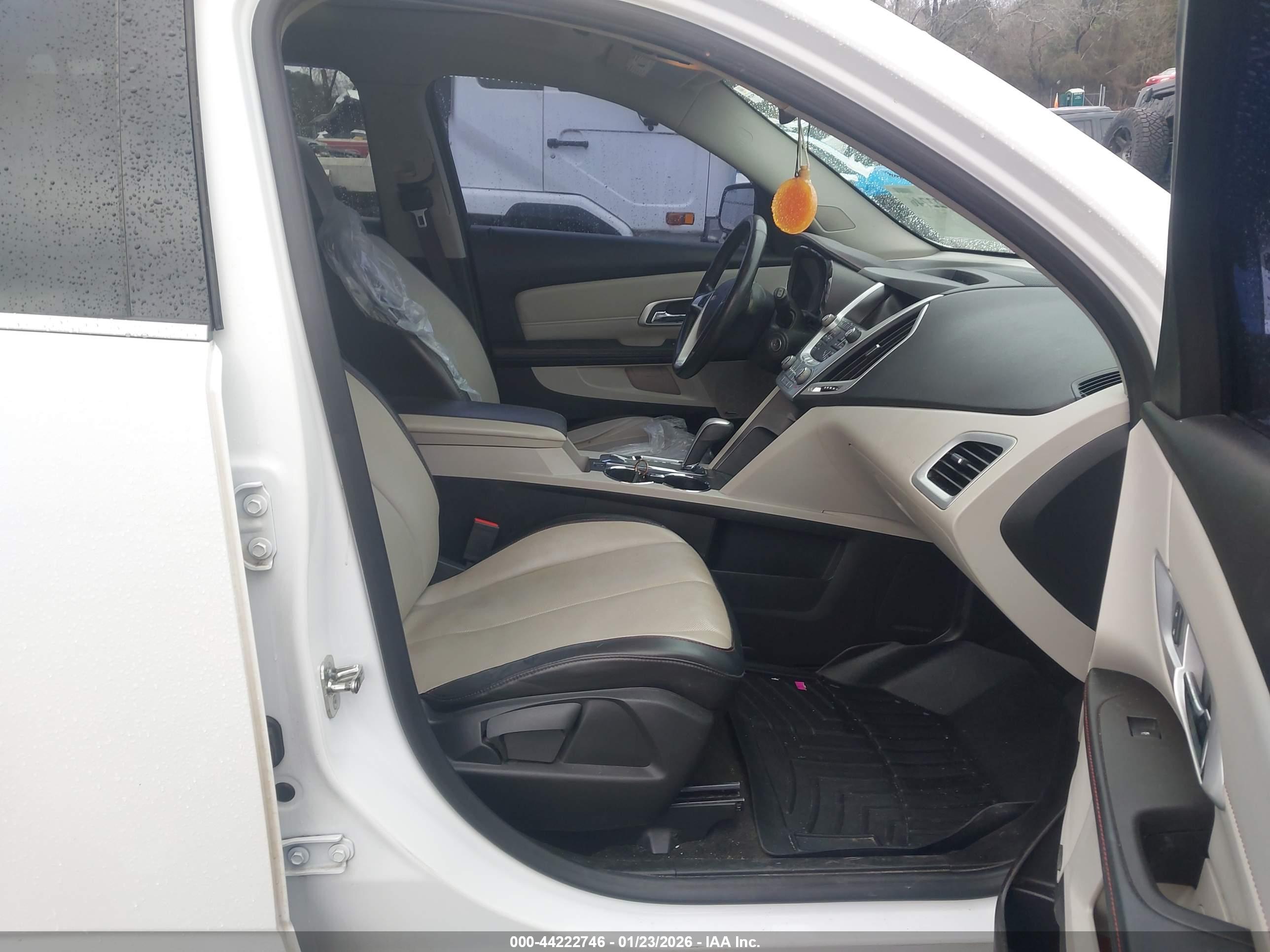 GMC TERRAIN image 5