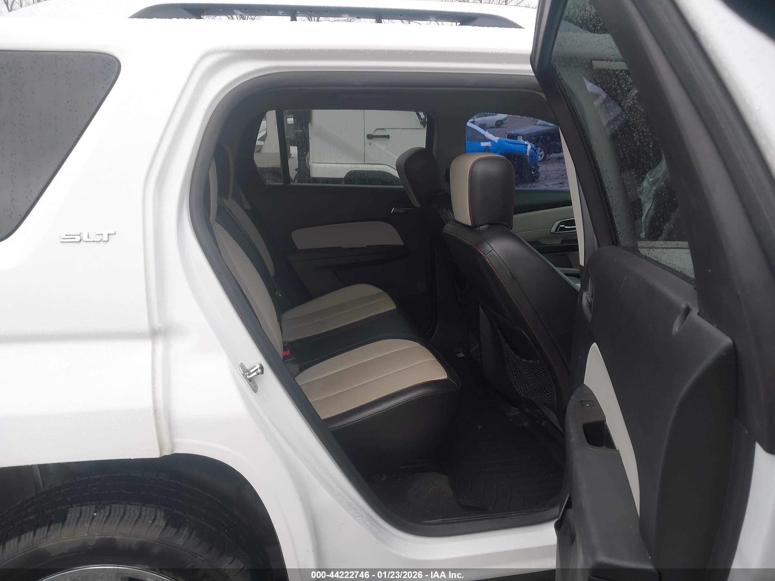 GMC TERRAIN image 8