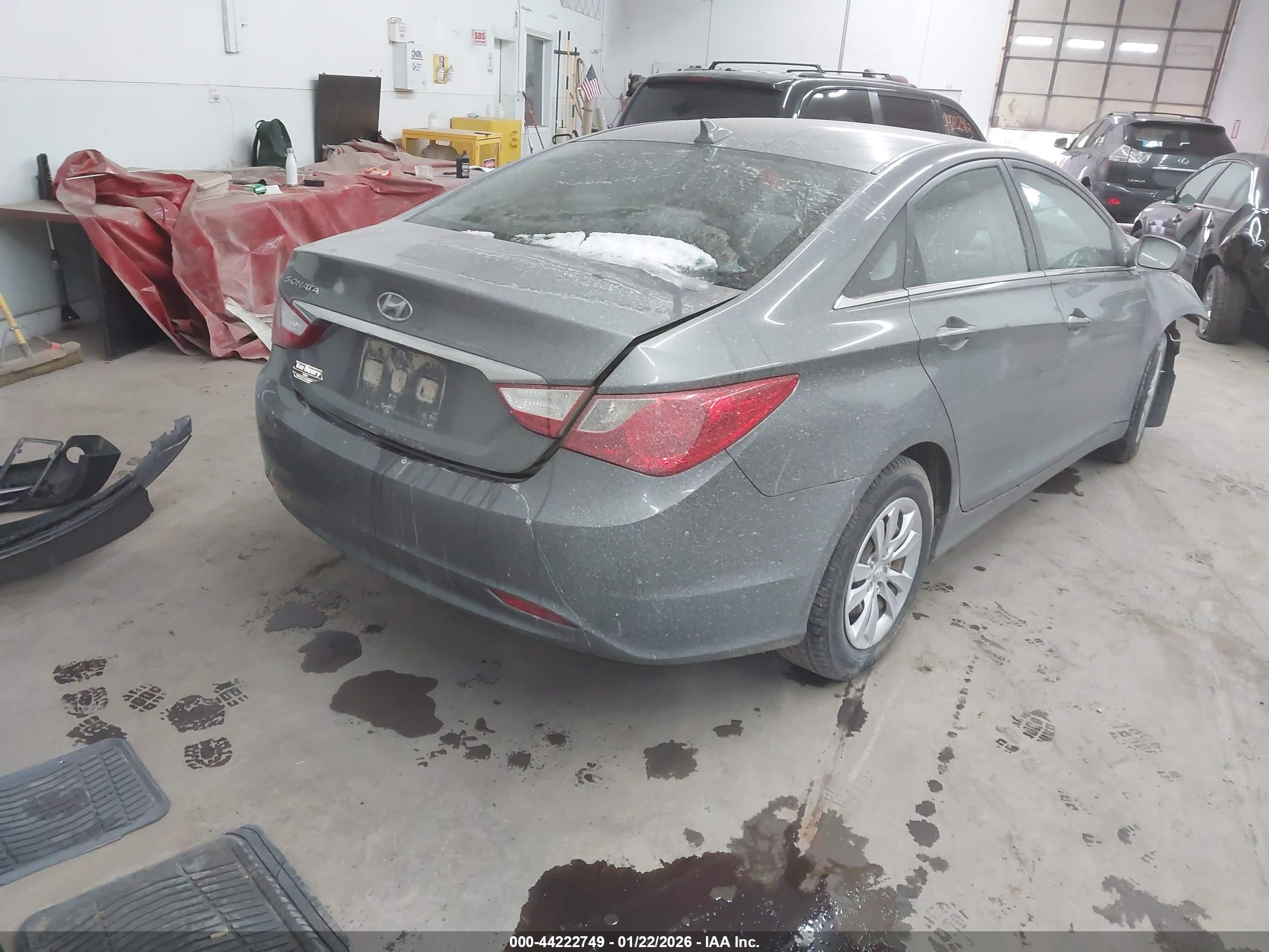 HYUNDAI SONATA image 4
