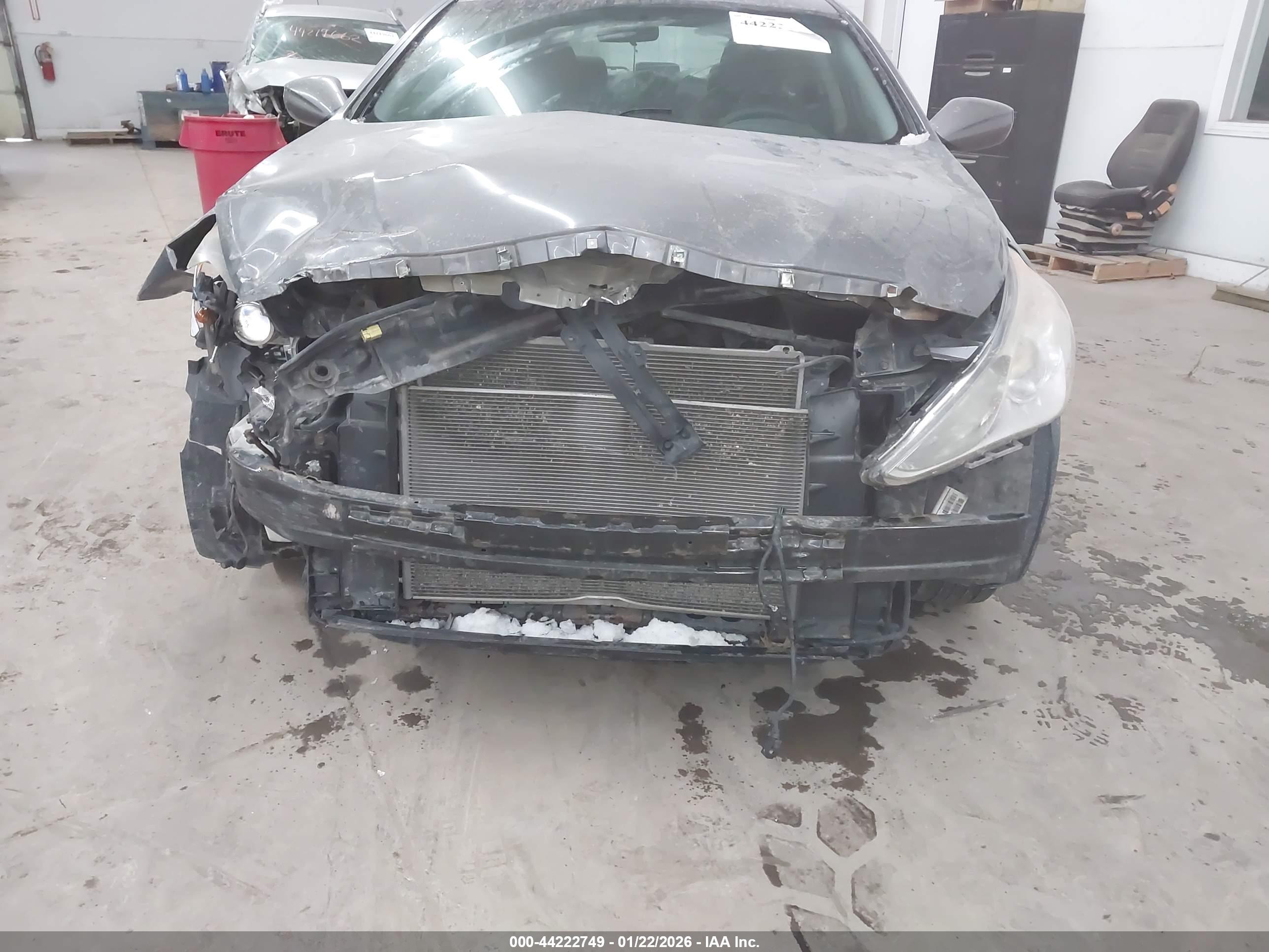 HYUNDAI SONATA image 6