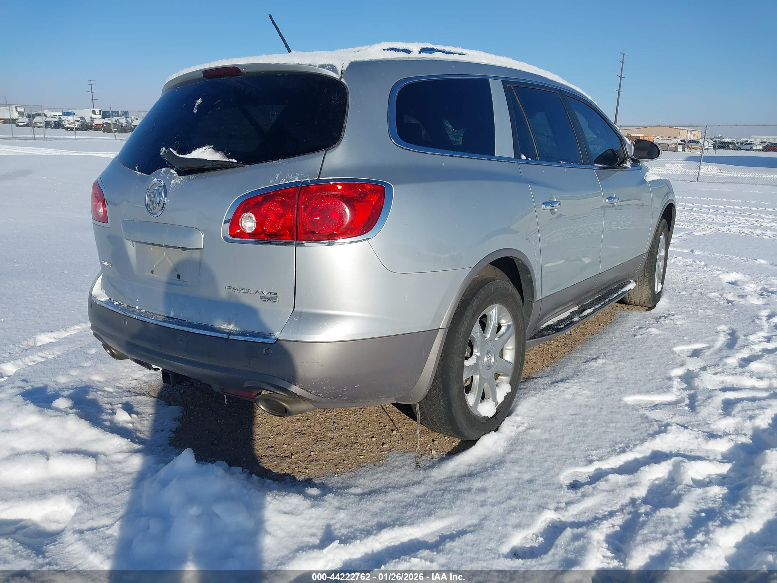 BUICK ENCLAVE image 4
