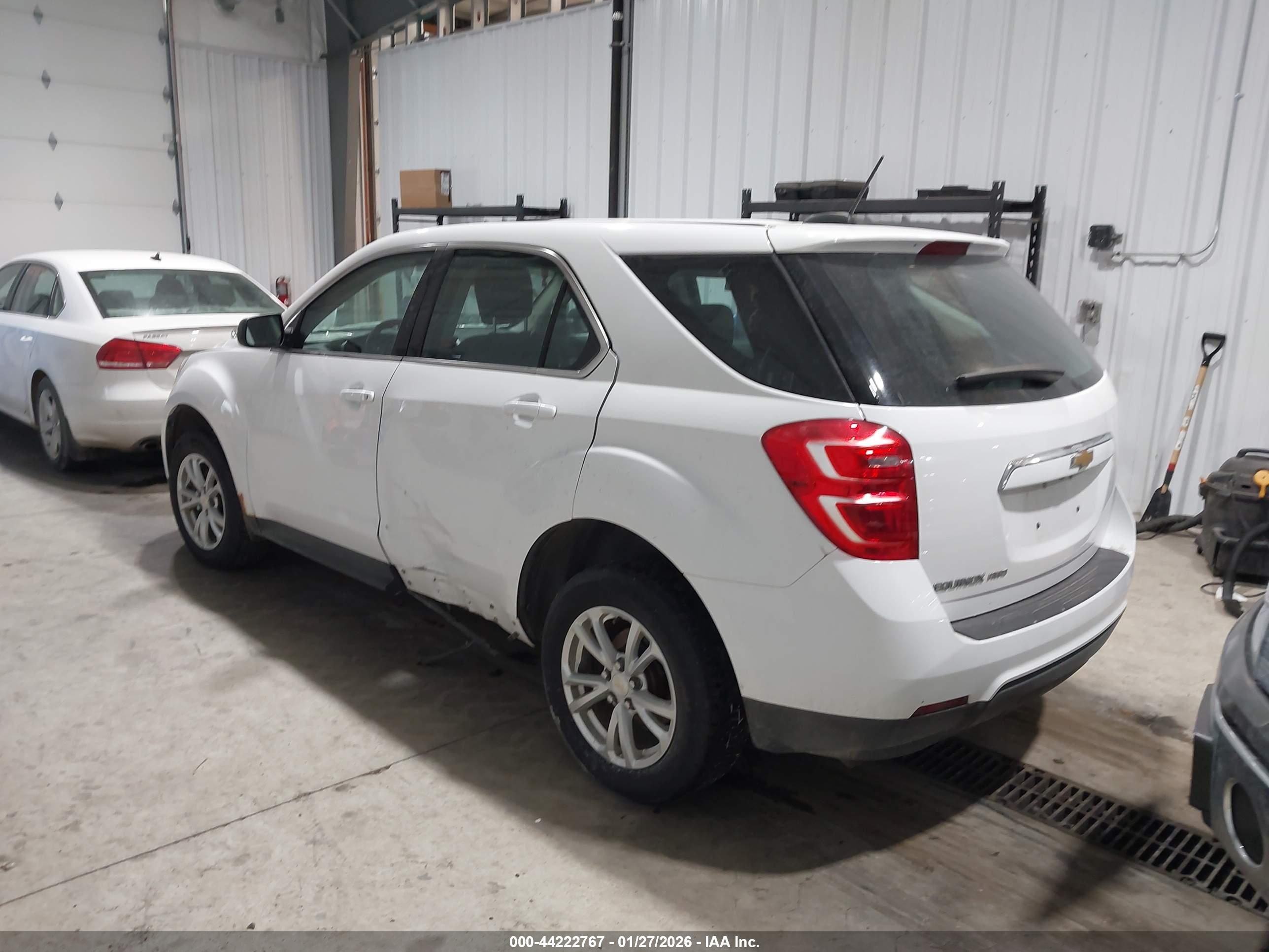 CHEVROLET EQUINOX image 3