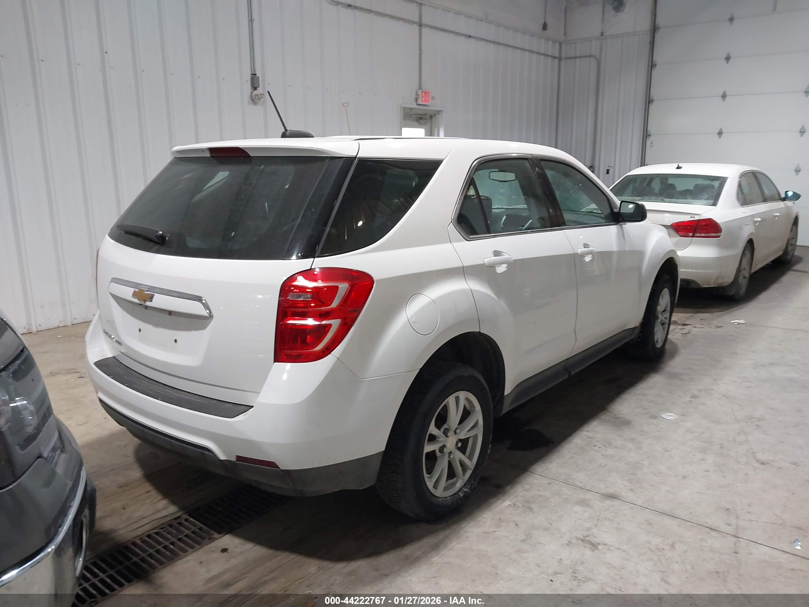 CHEVROLET EQUINOX image 4