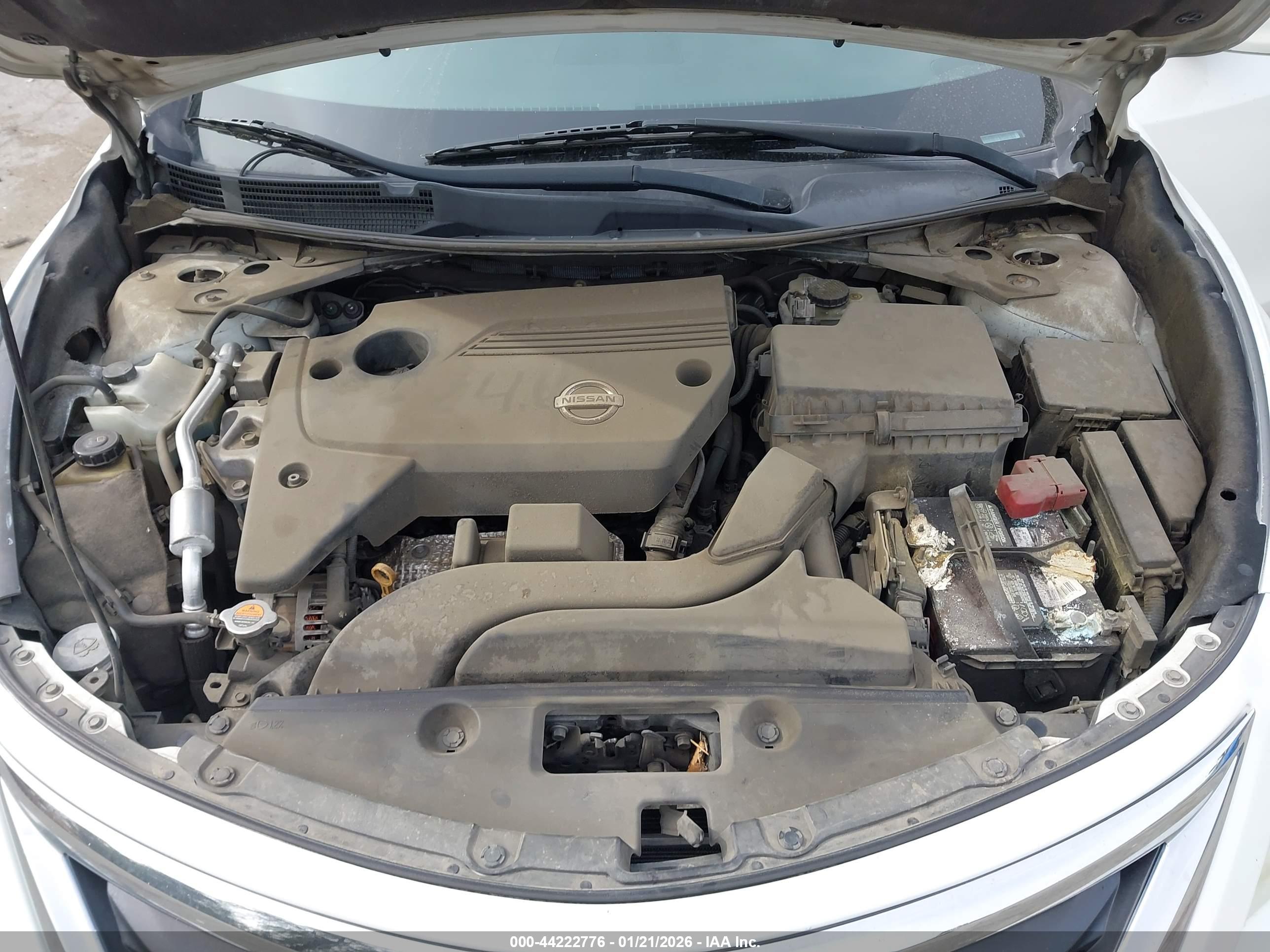 NISSAN ALTIMA image 10