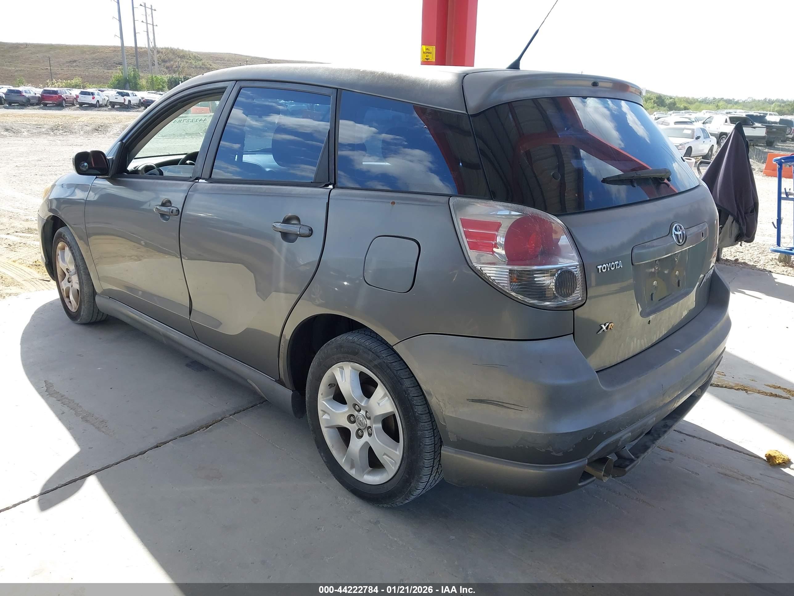 TOYOTA MATRIX image 3