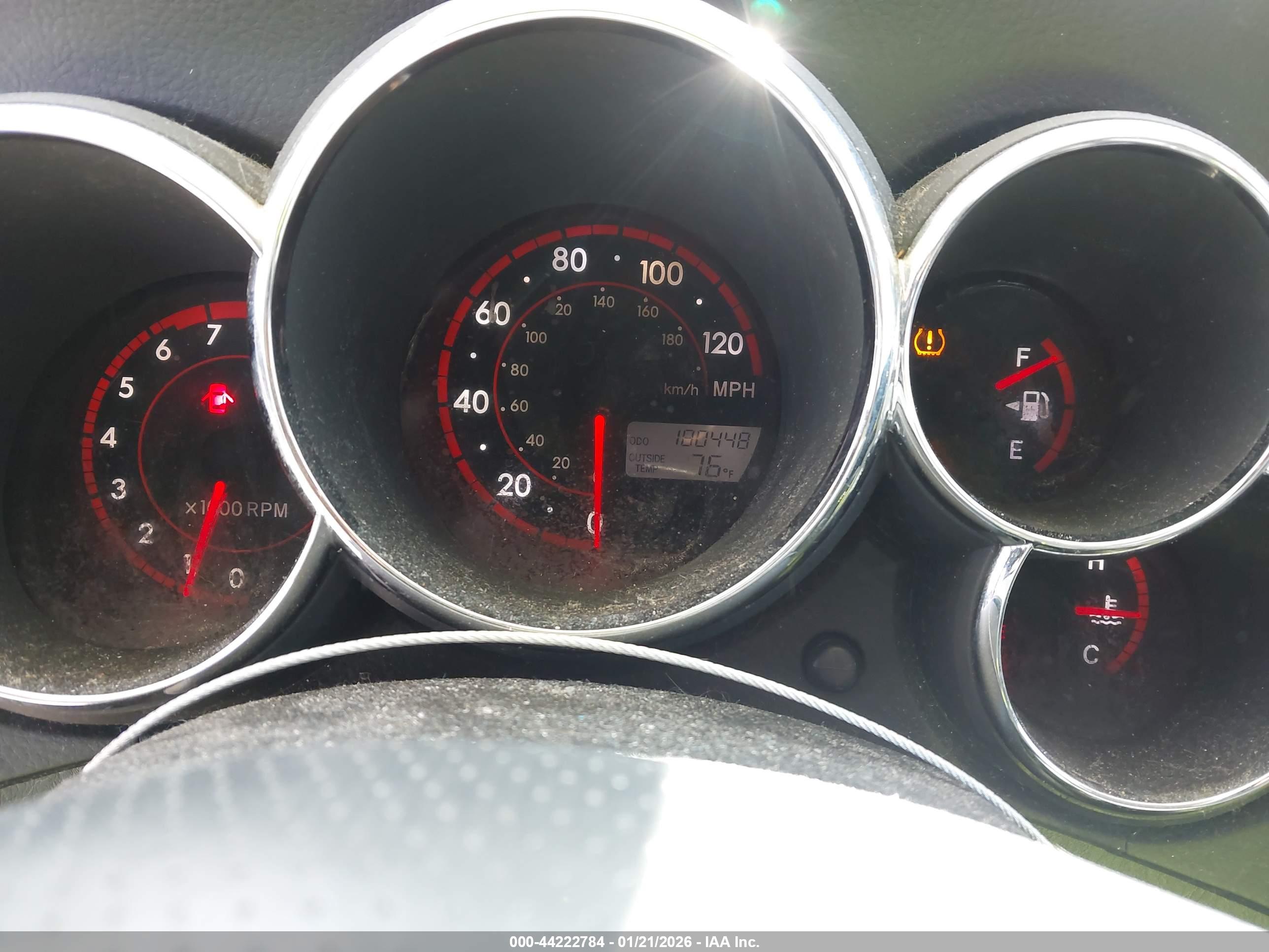 TOYOTA MATRIX image 7