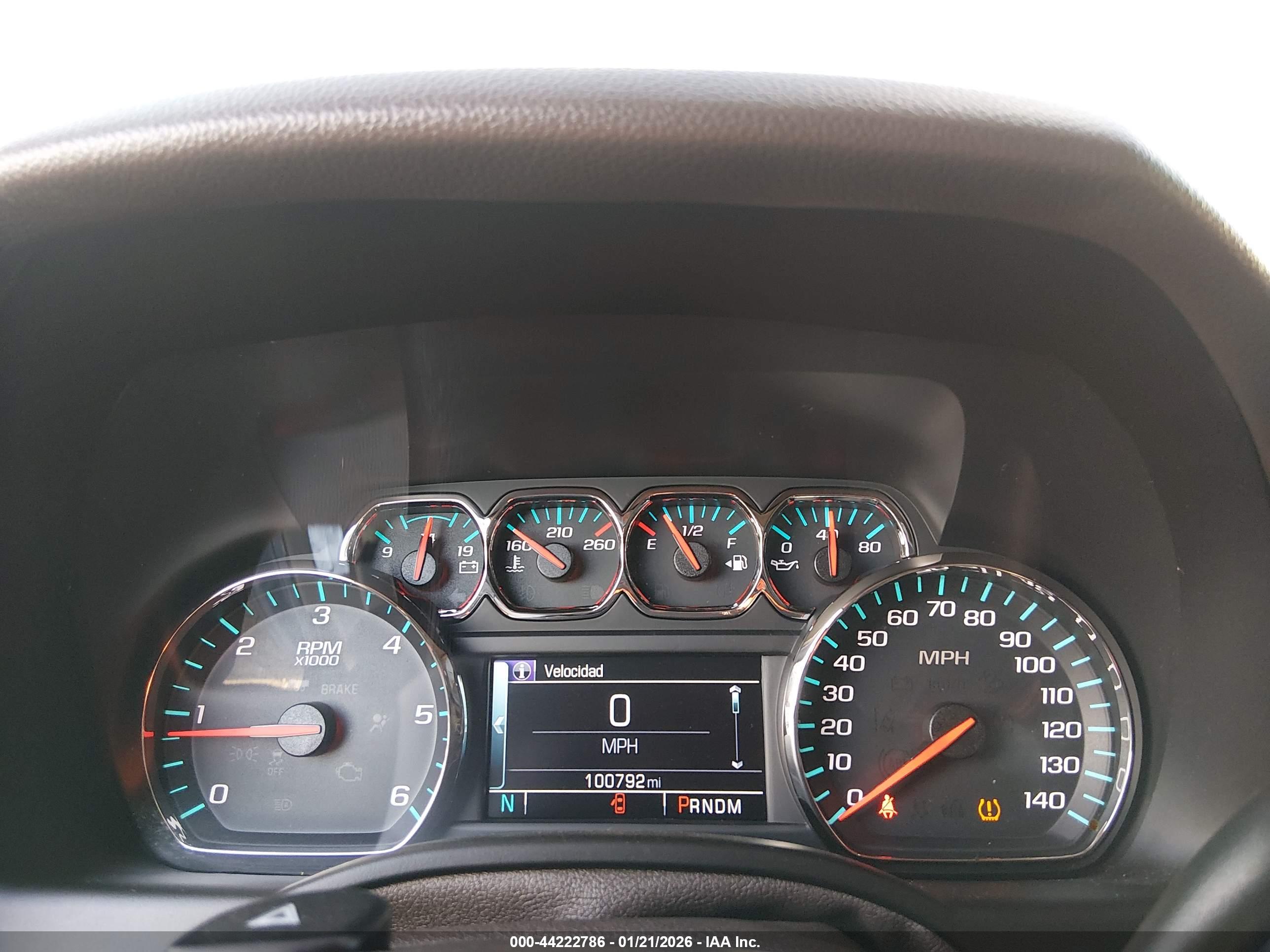 CHEVROLET TAHOE image 7