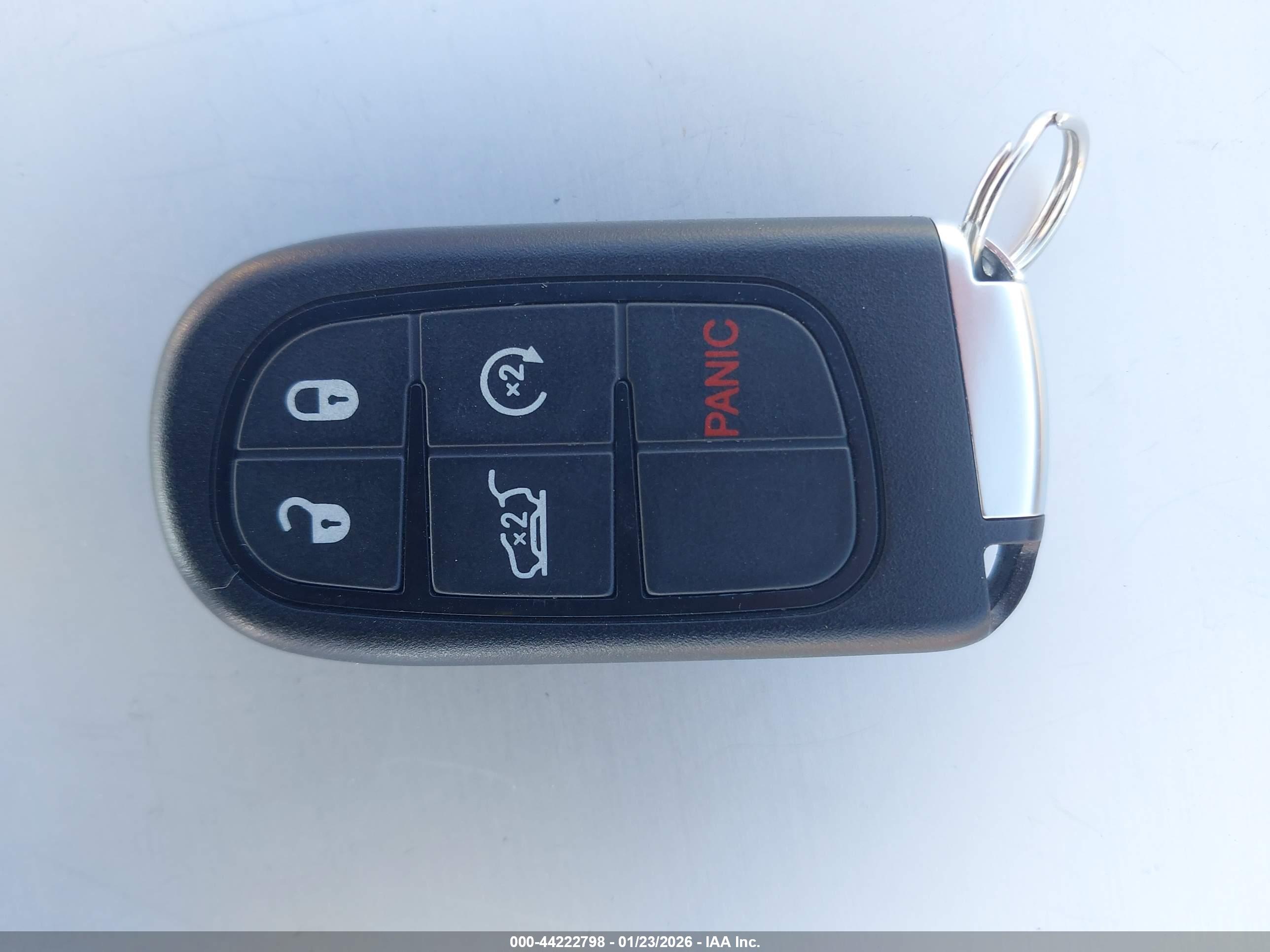JEEP CHEROKEE image 11