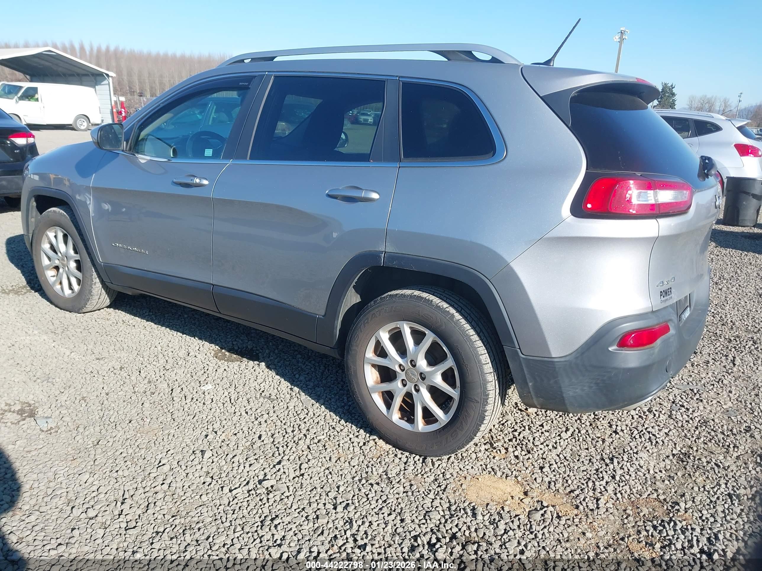 JEEP CHEROKEE image 3