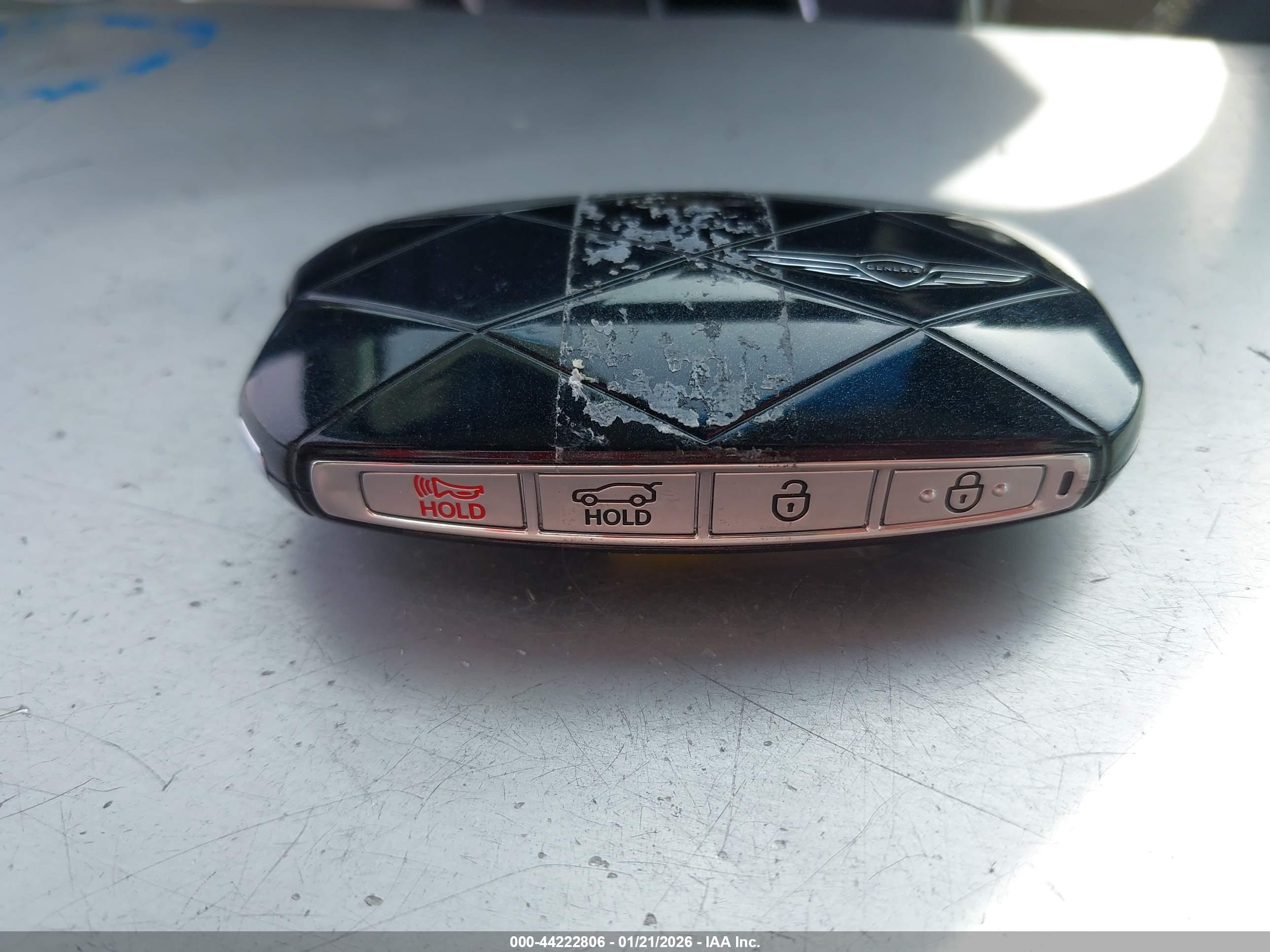GENESIS GV70 image 11