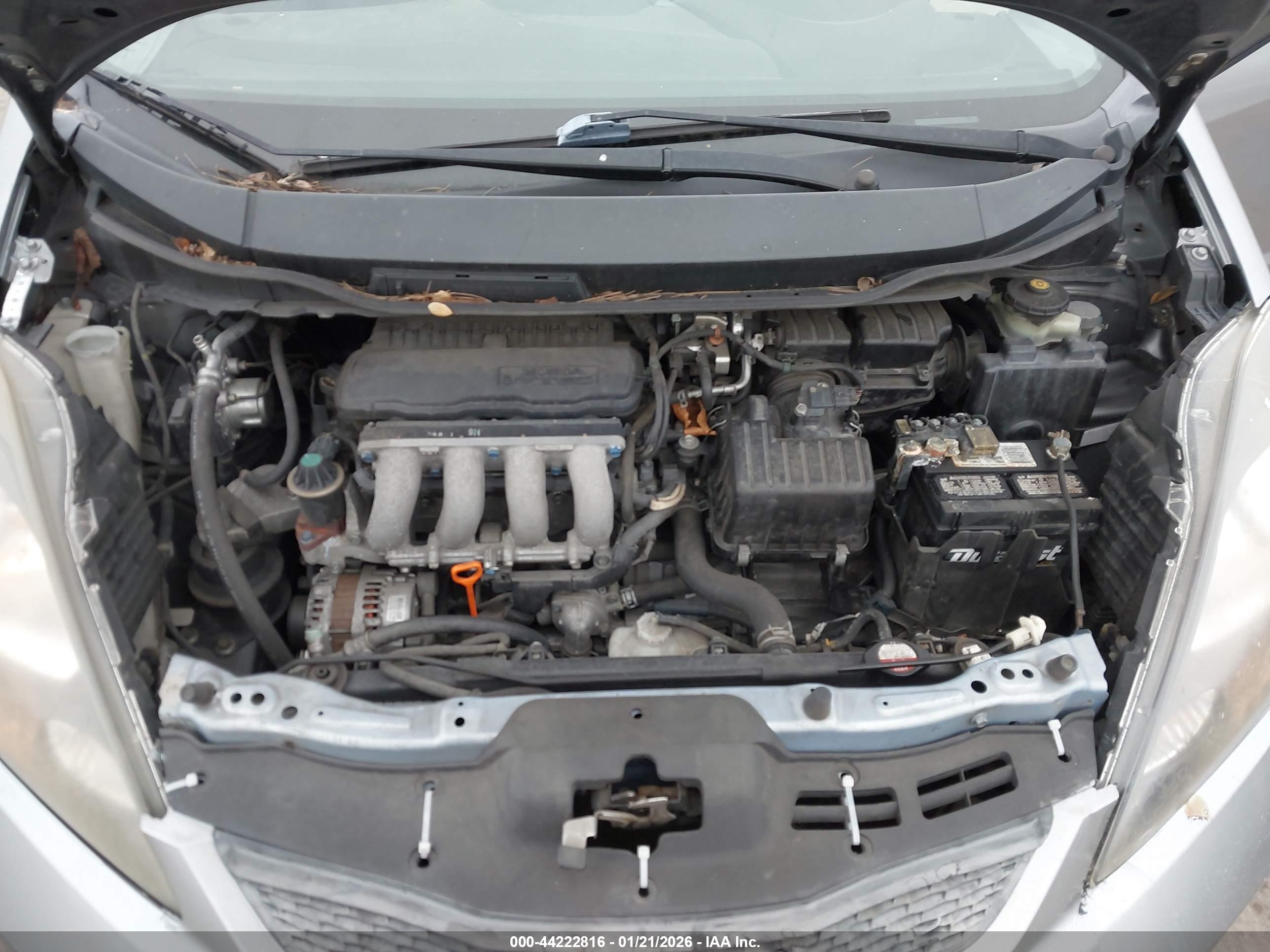 HONDA FIT image 10