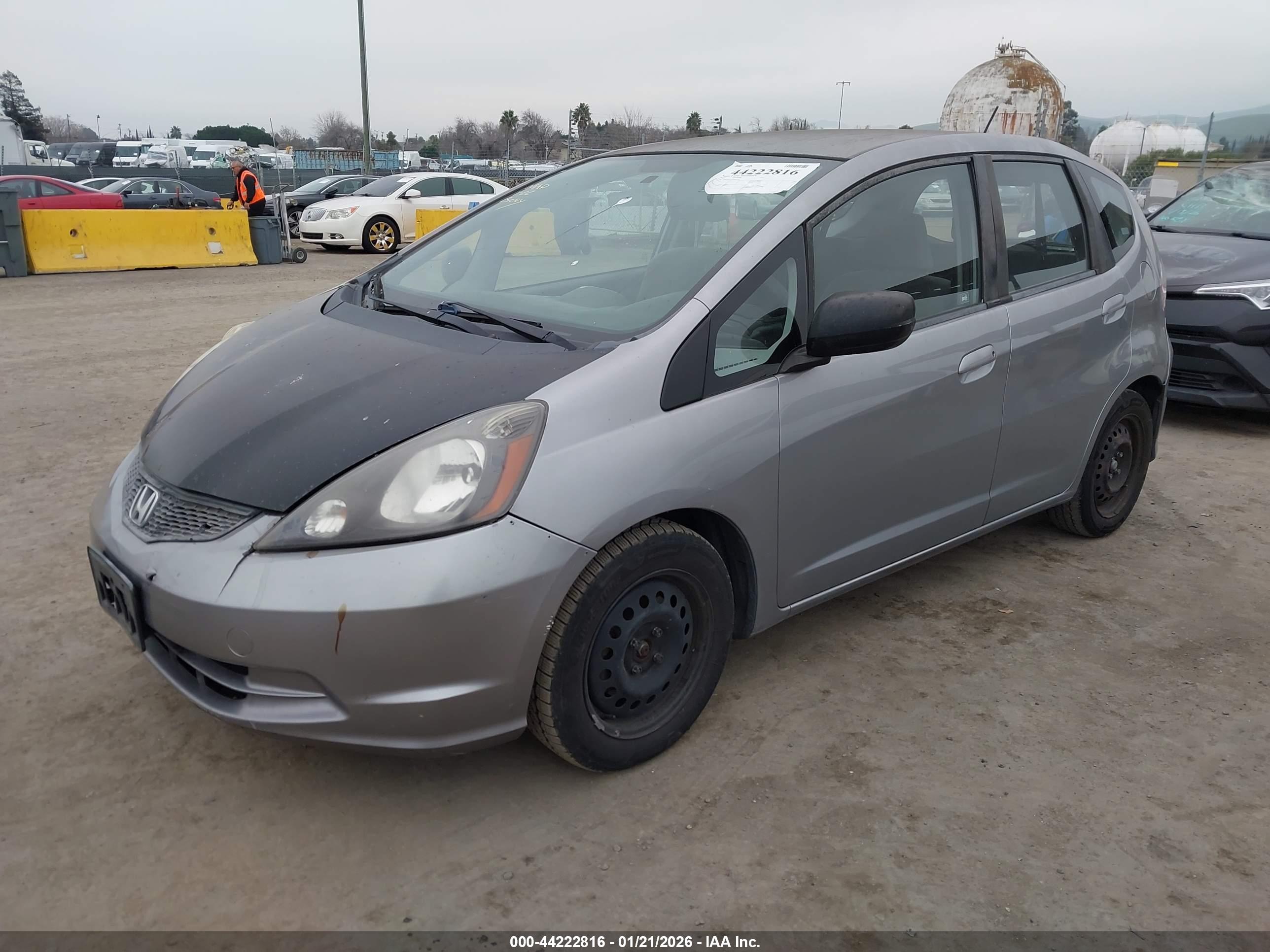 HONDA FIT image 2