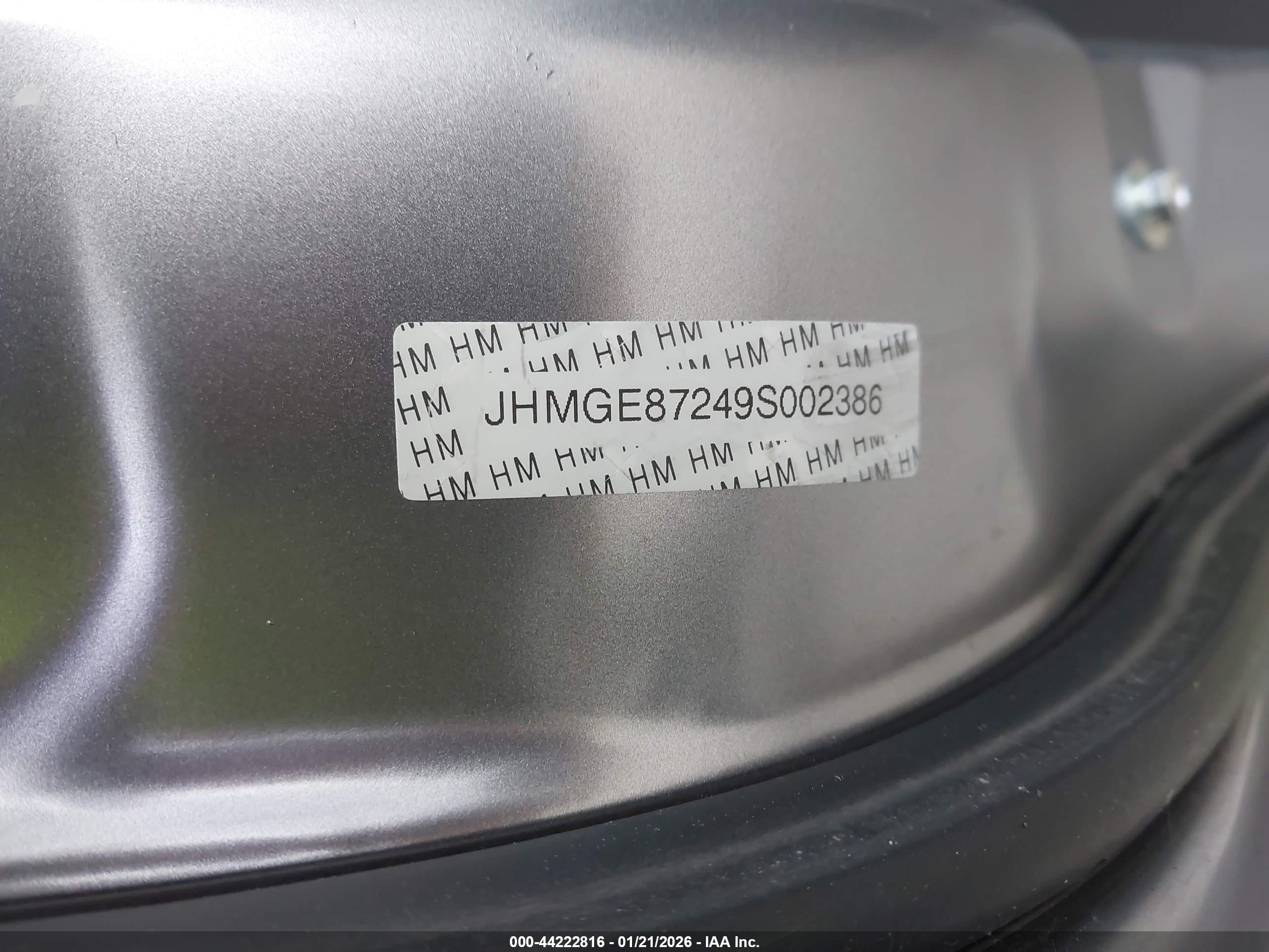 HONDA FIT image 9
