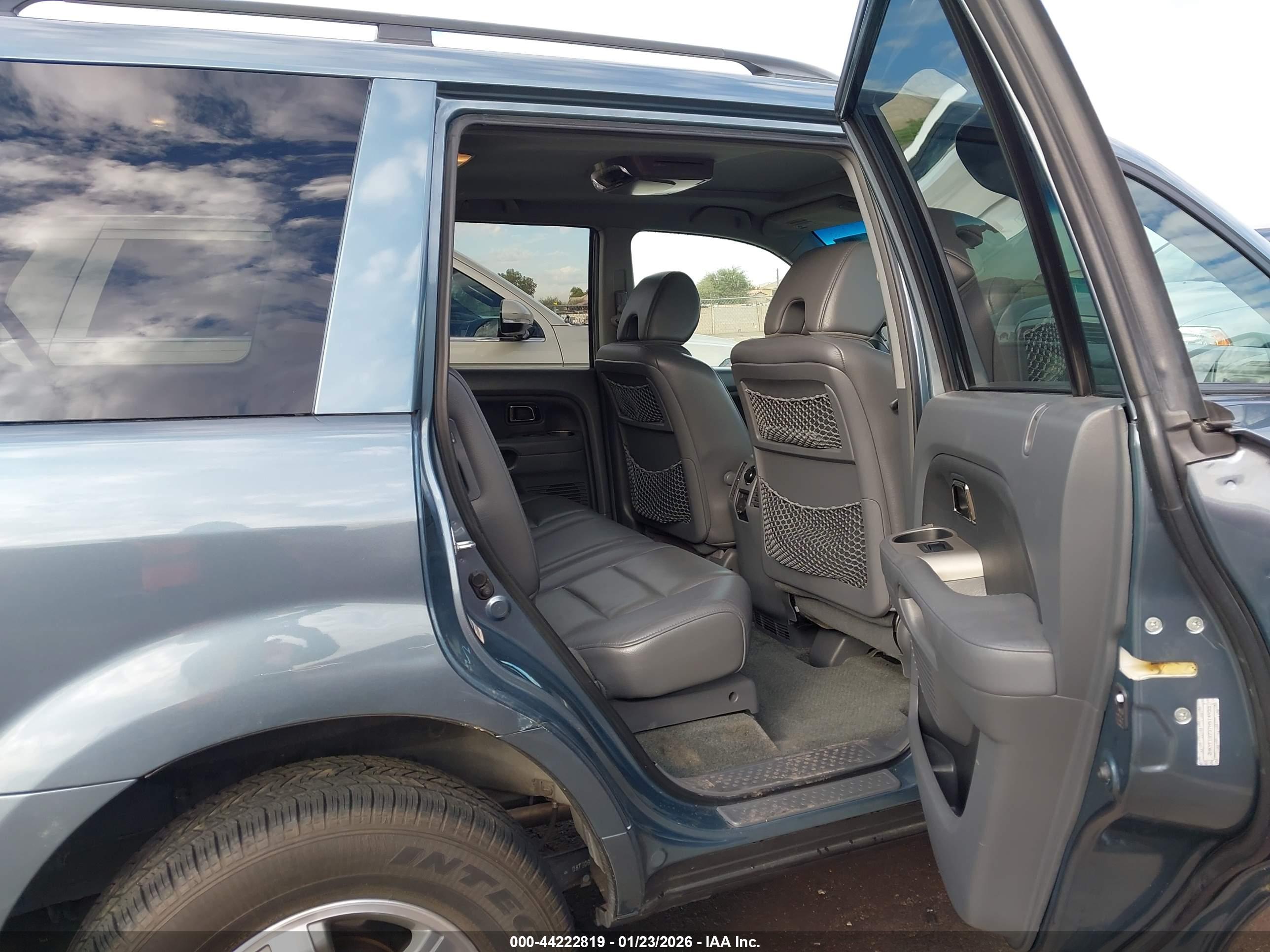 HONDA PILOT image 8