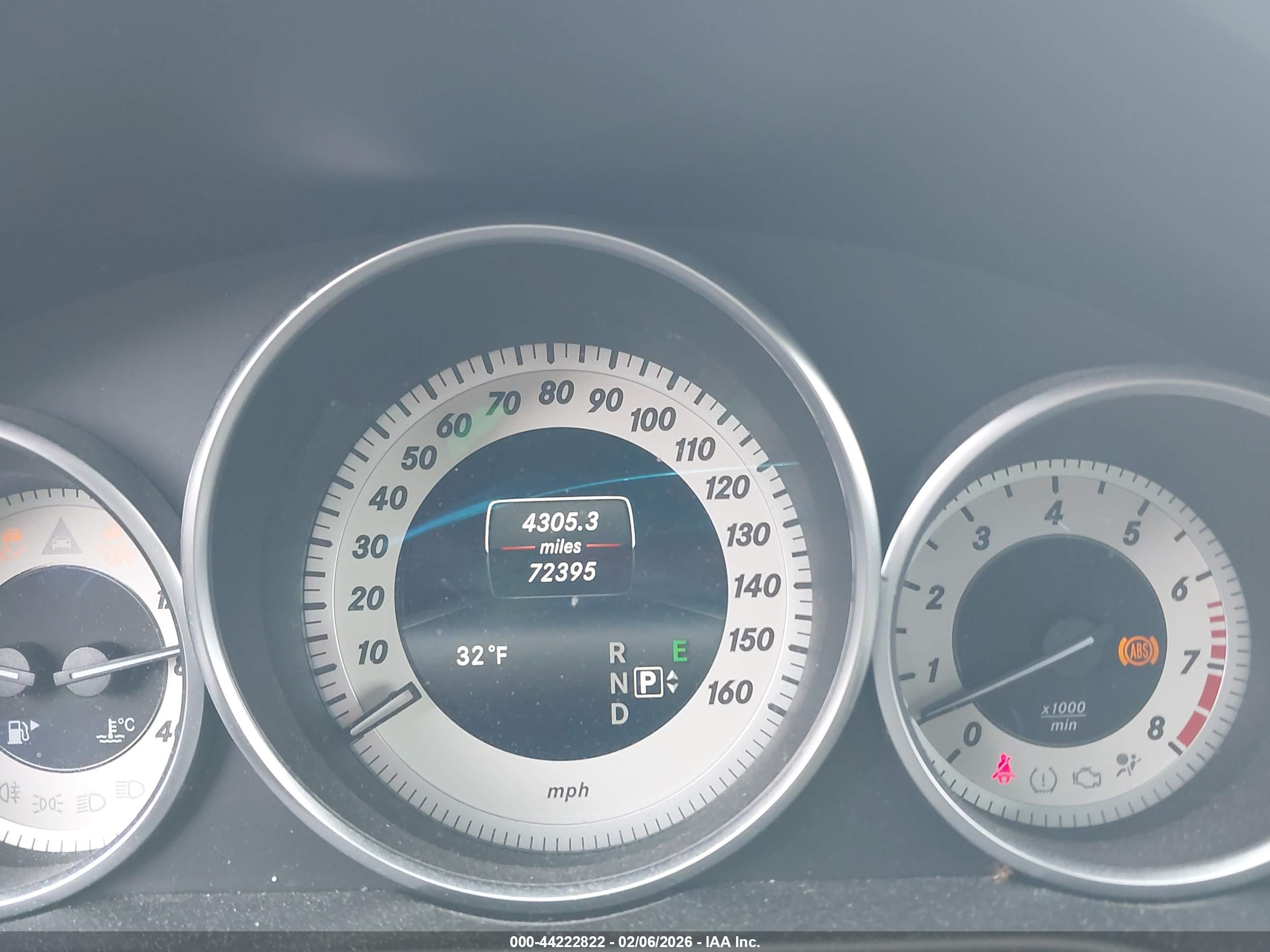 MERCEDES-BENZ E image 7