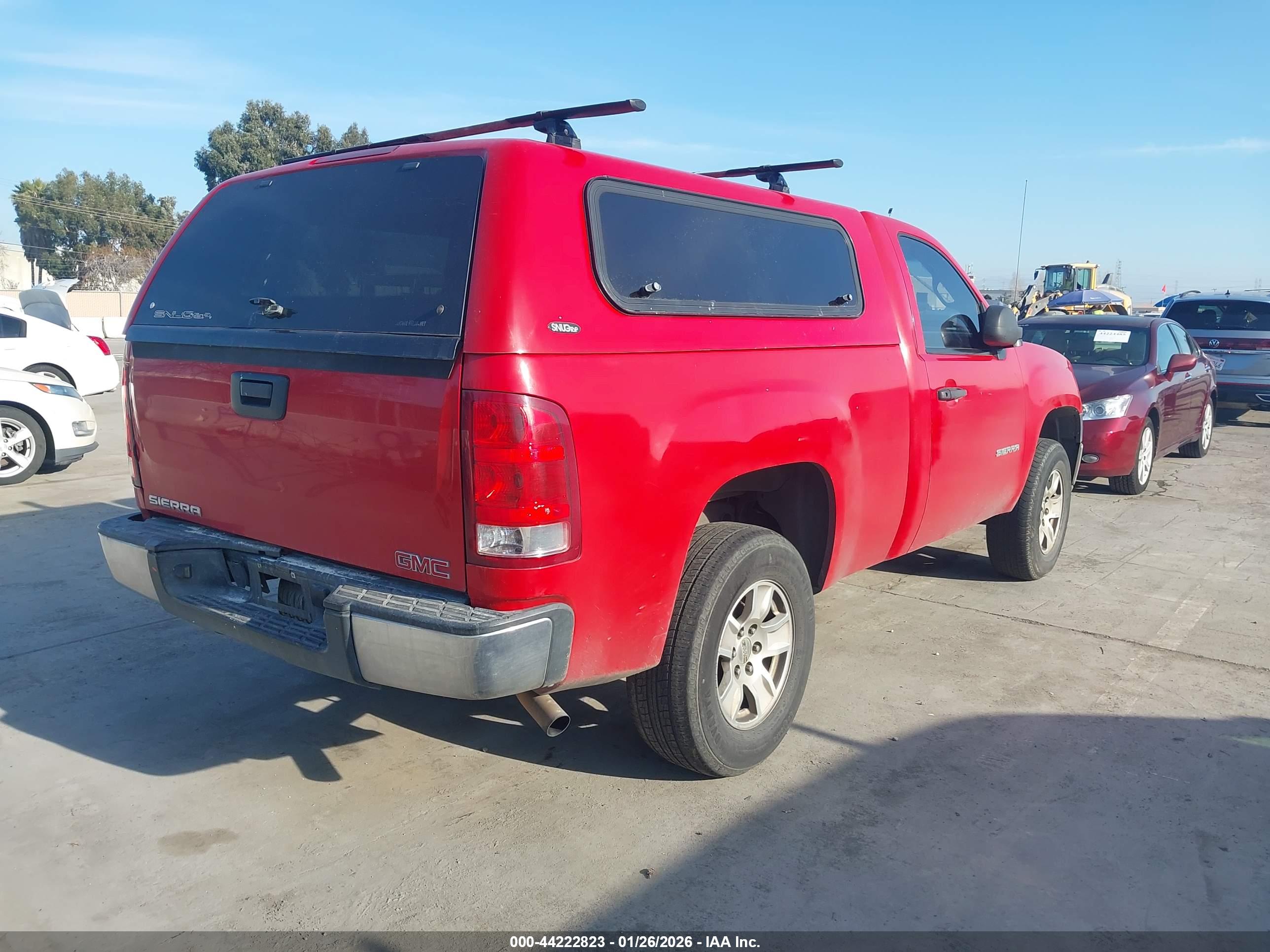 GMC SIERRA image 4