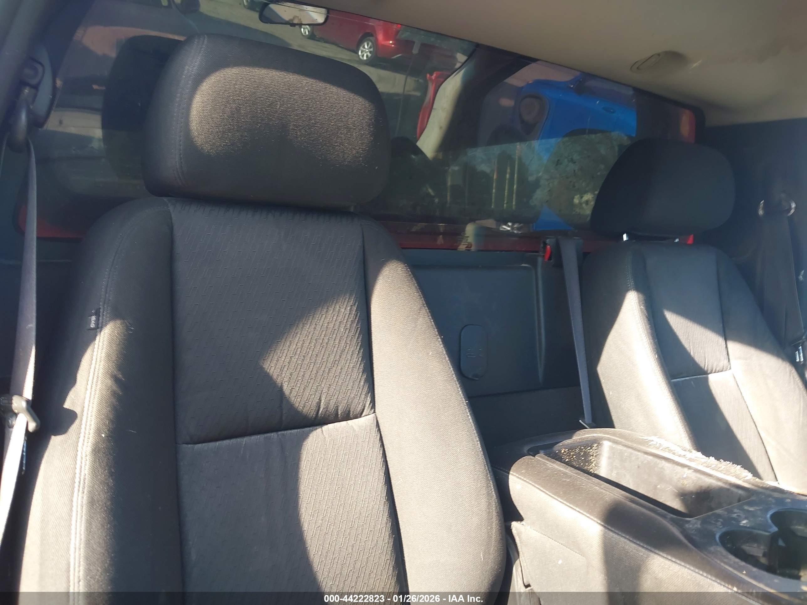 GMC SIERRA image 8