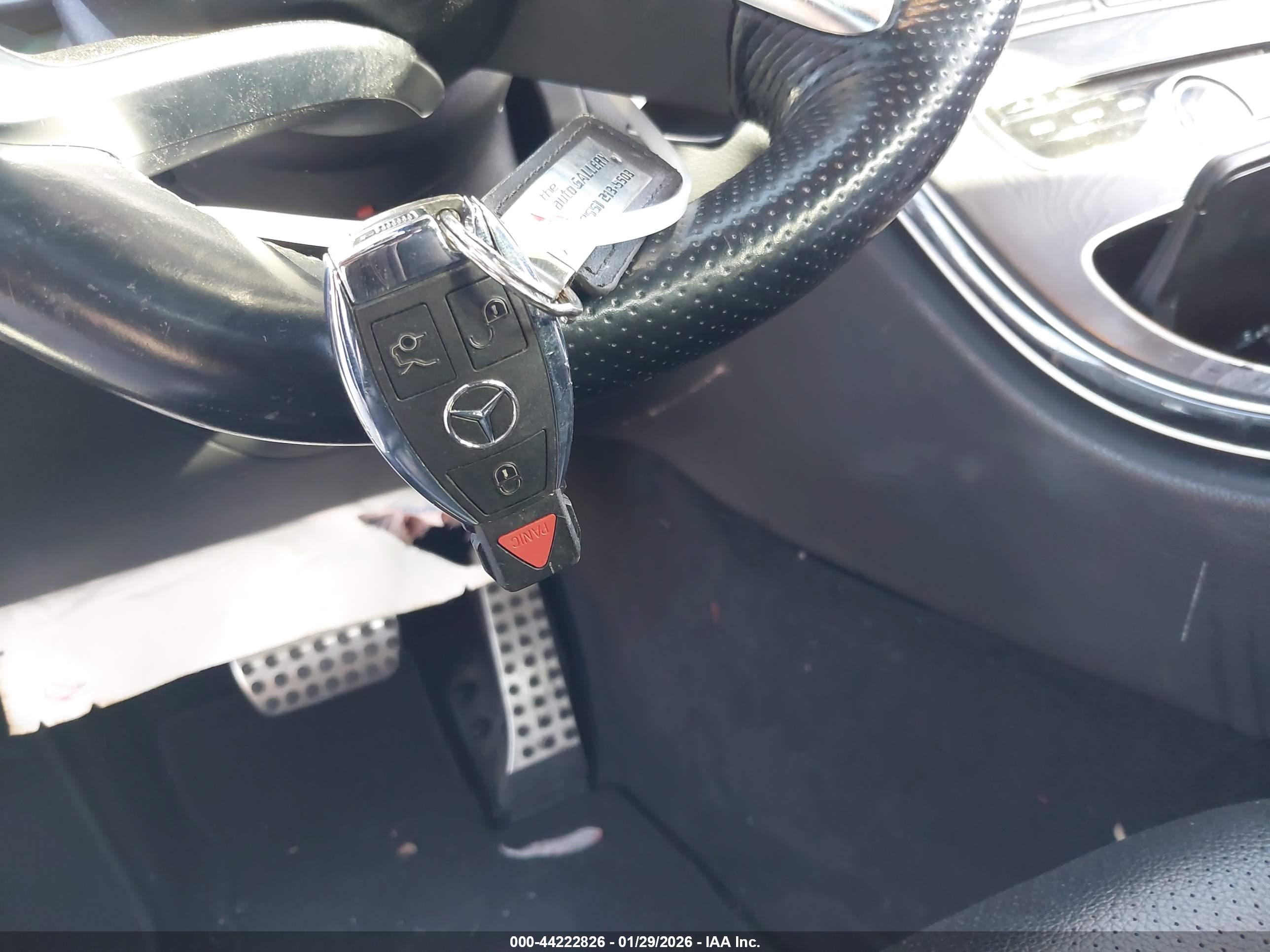 MERCEDES-BENZ C image 11
