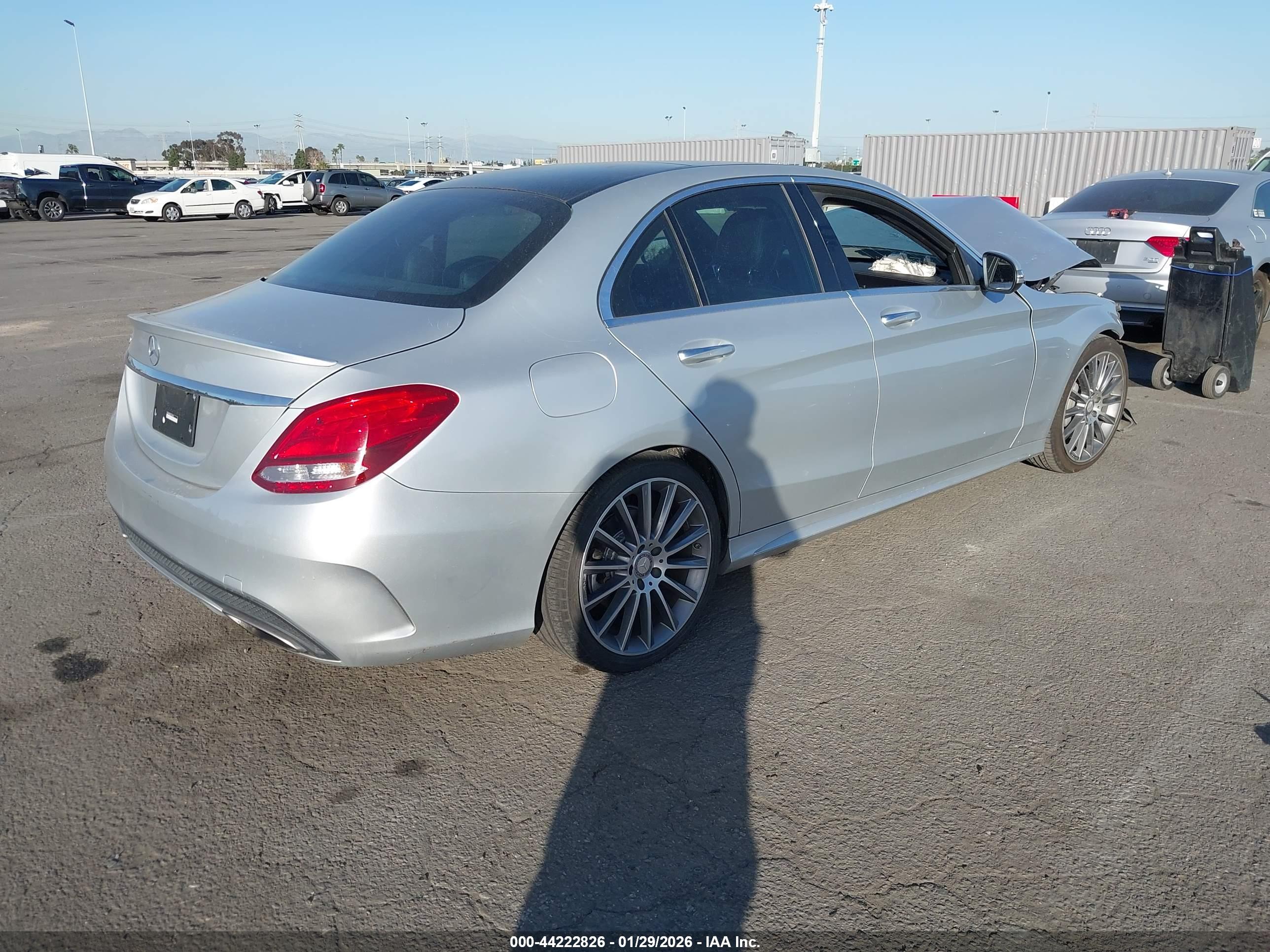 MERCEDES-BENZ C image 4