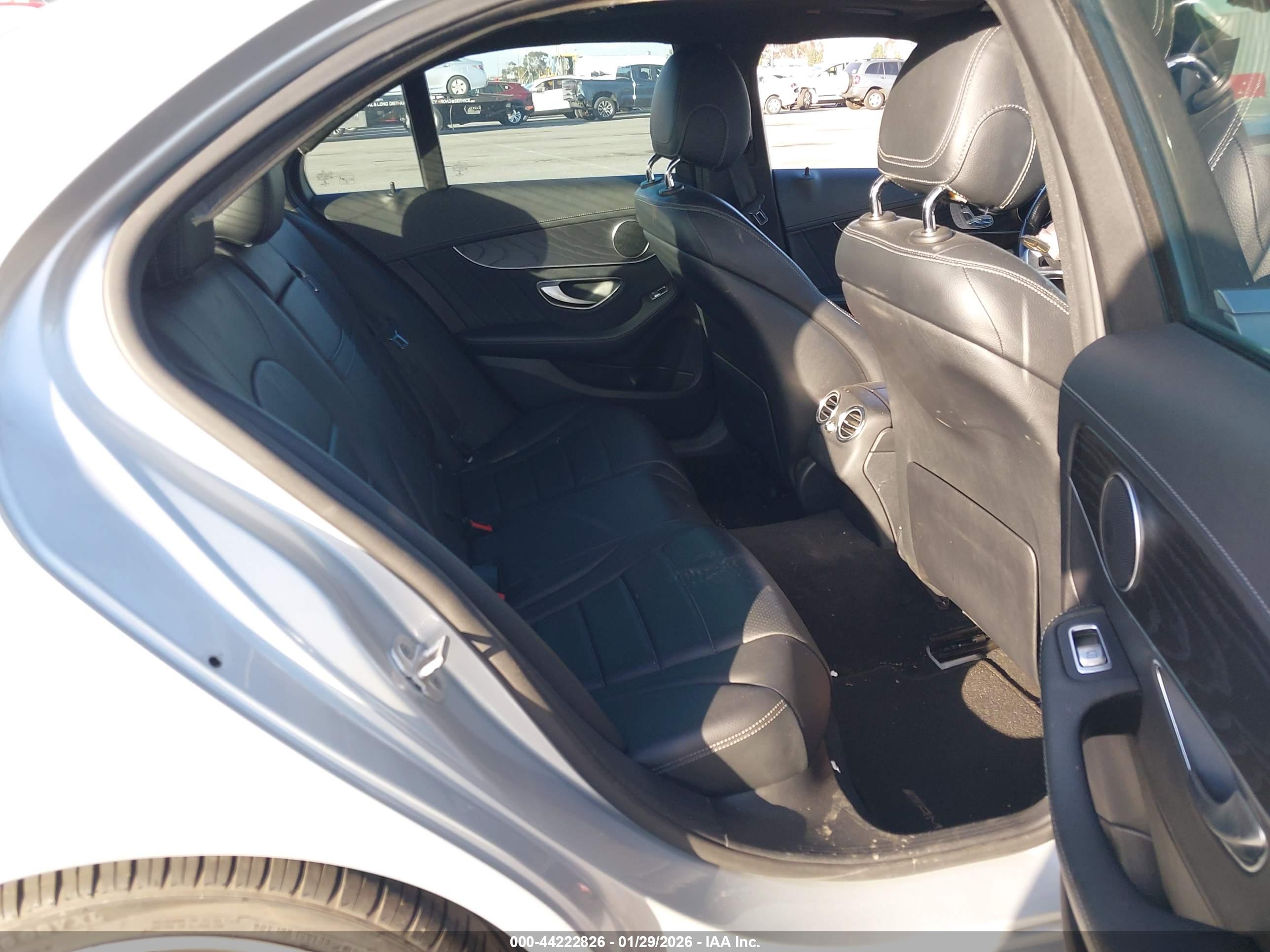 MERCEDES-BENZ C image 8