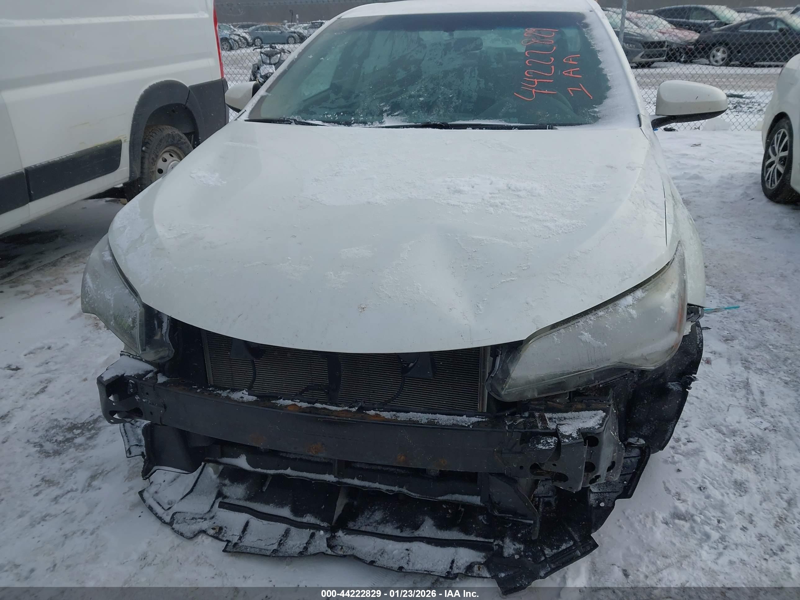 TOYOTA CAMRY image 6