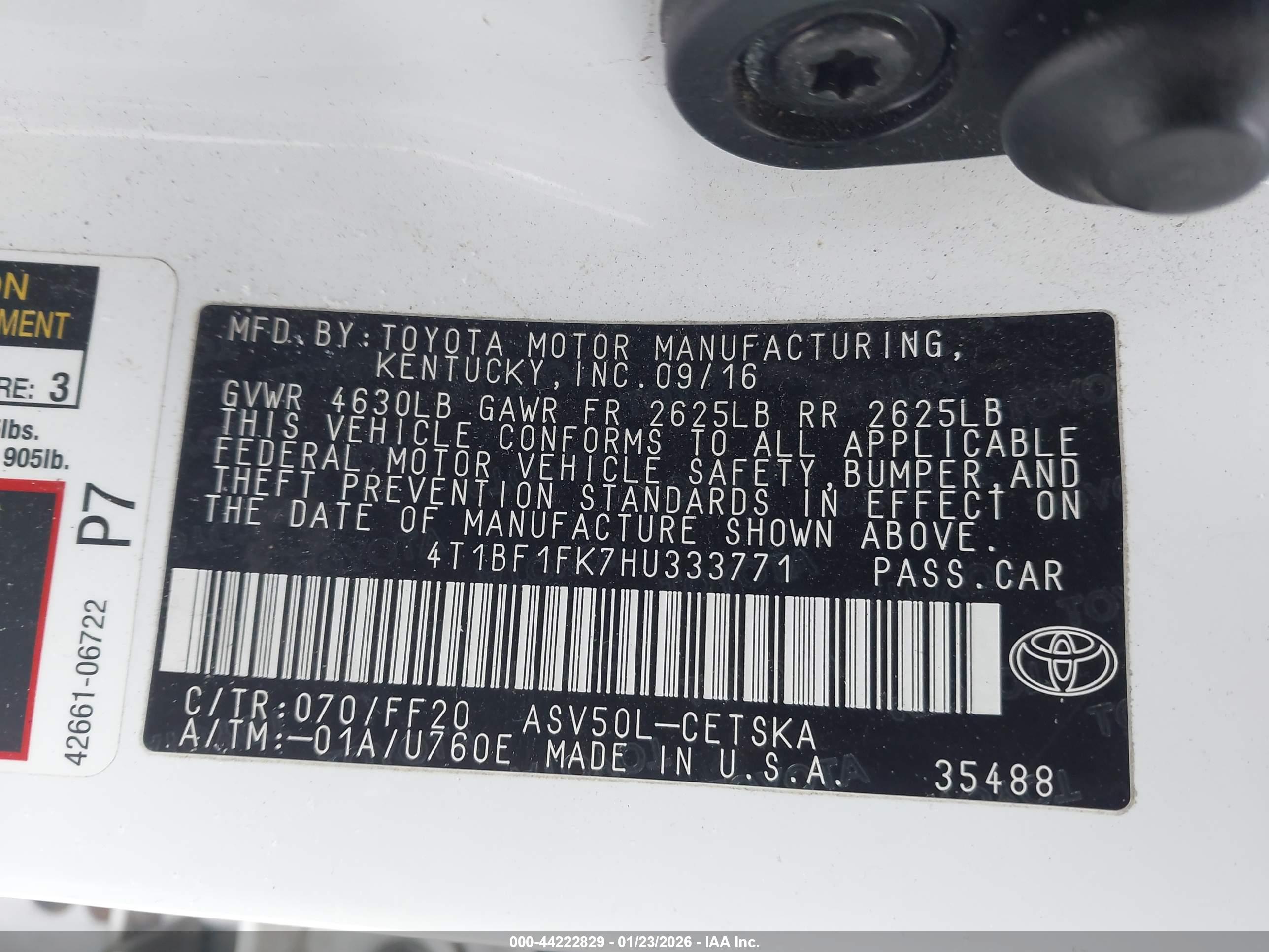 TOYOTA CAMRY image 9