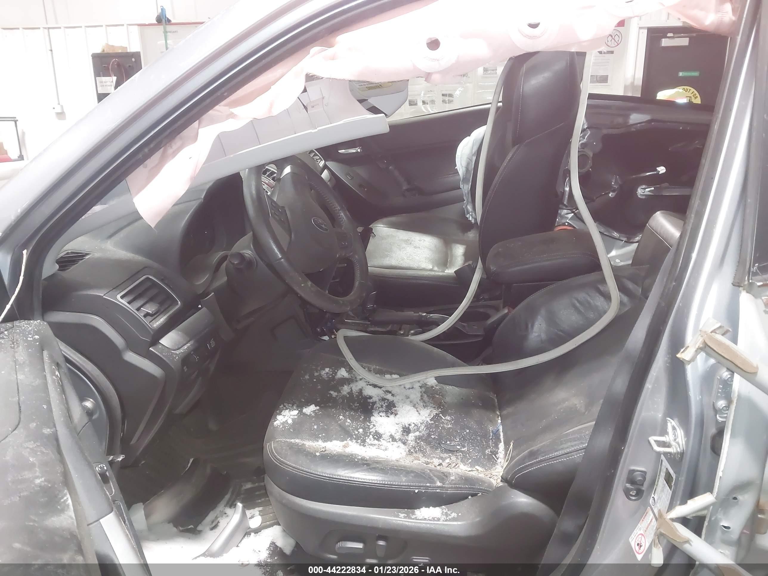 SUBARU FORESTER image 5