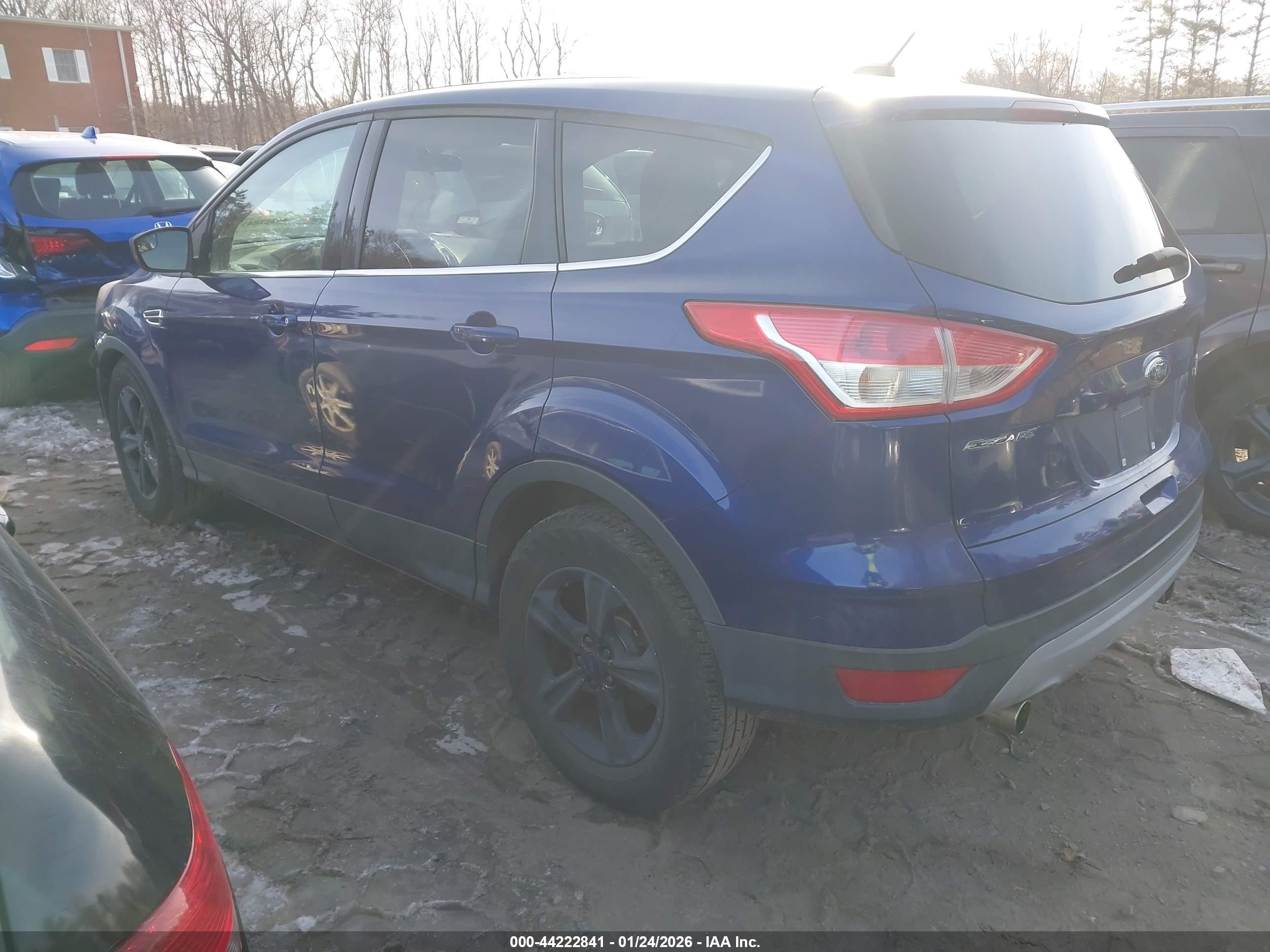 FORD ESCAPE image 3
