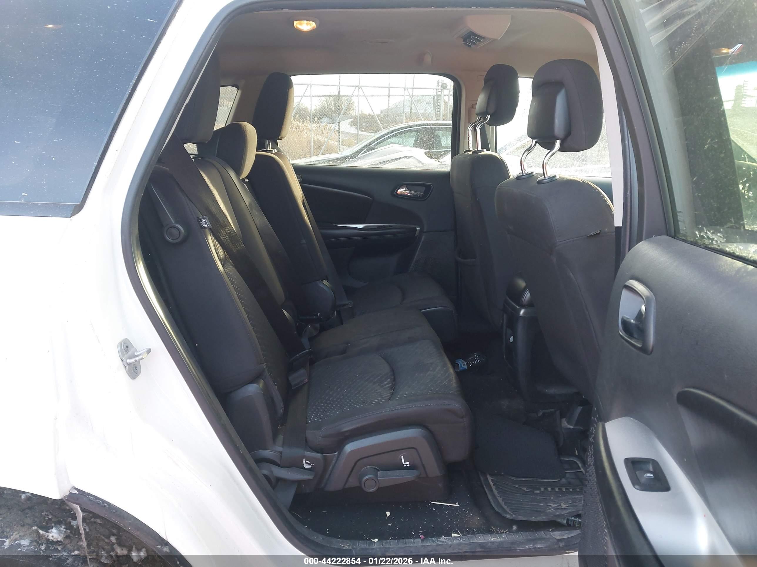 DODGE JOURNEY image 8