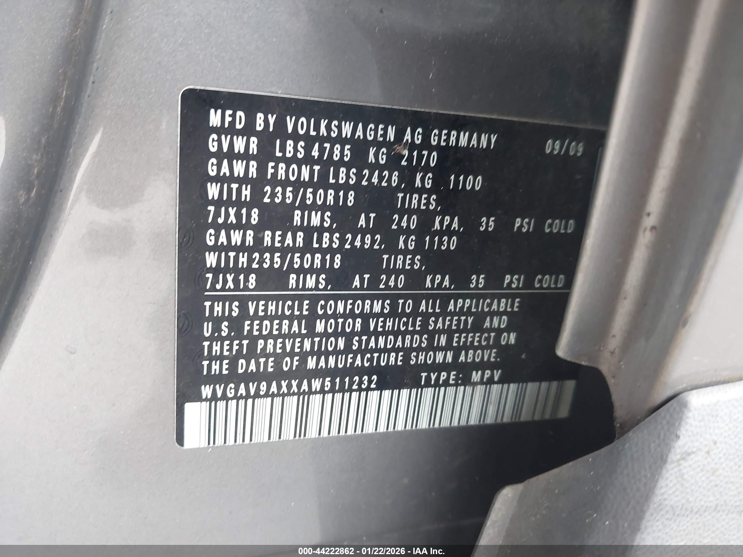 VOLKSWAGEN TIGUAN image 9
