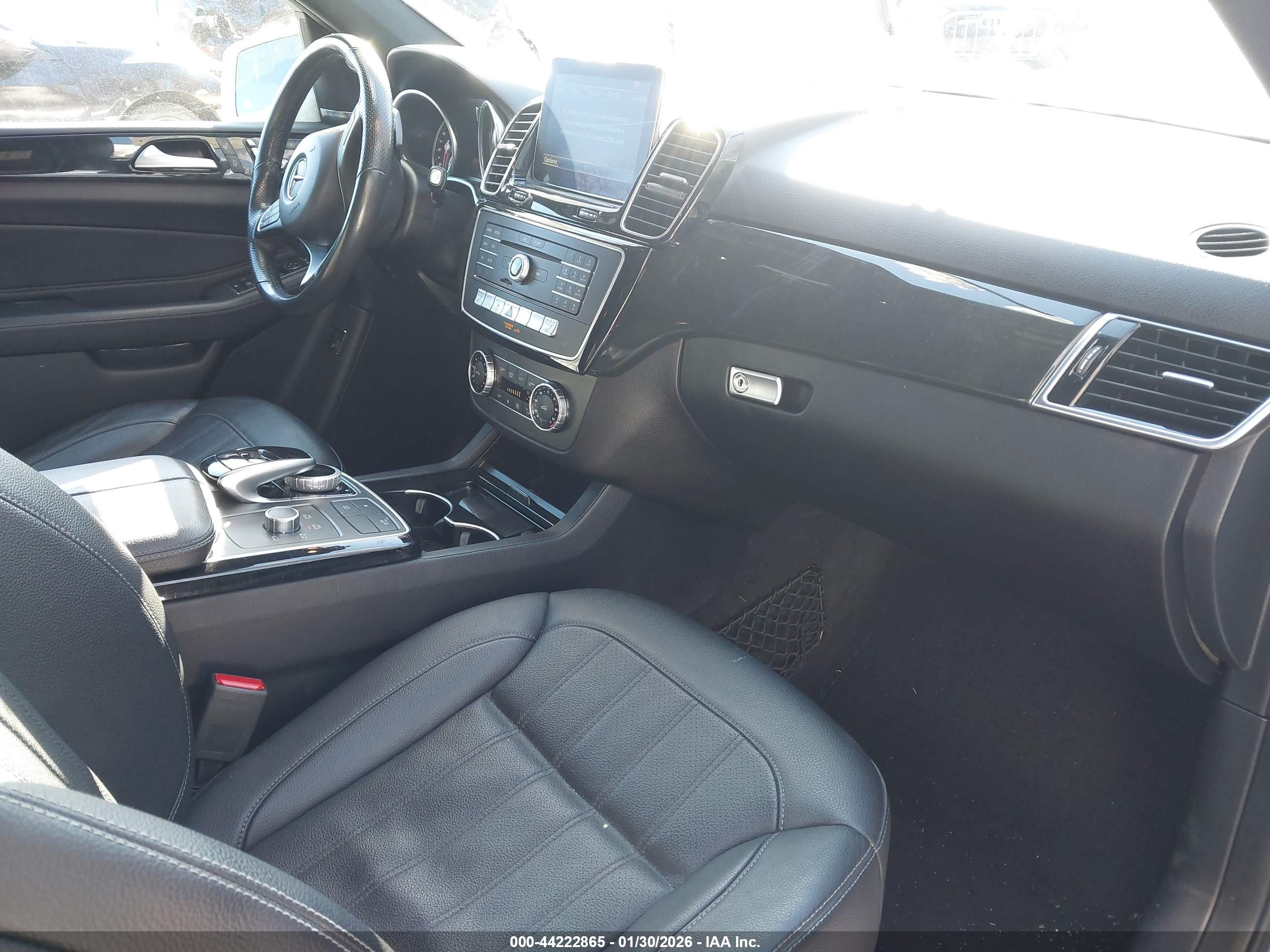 MERCEDES-BENZ GLE image 5