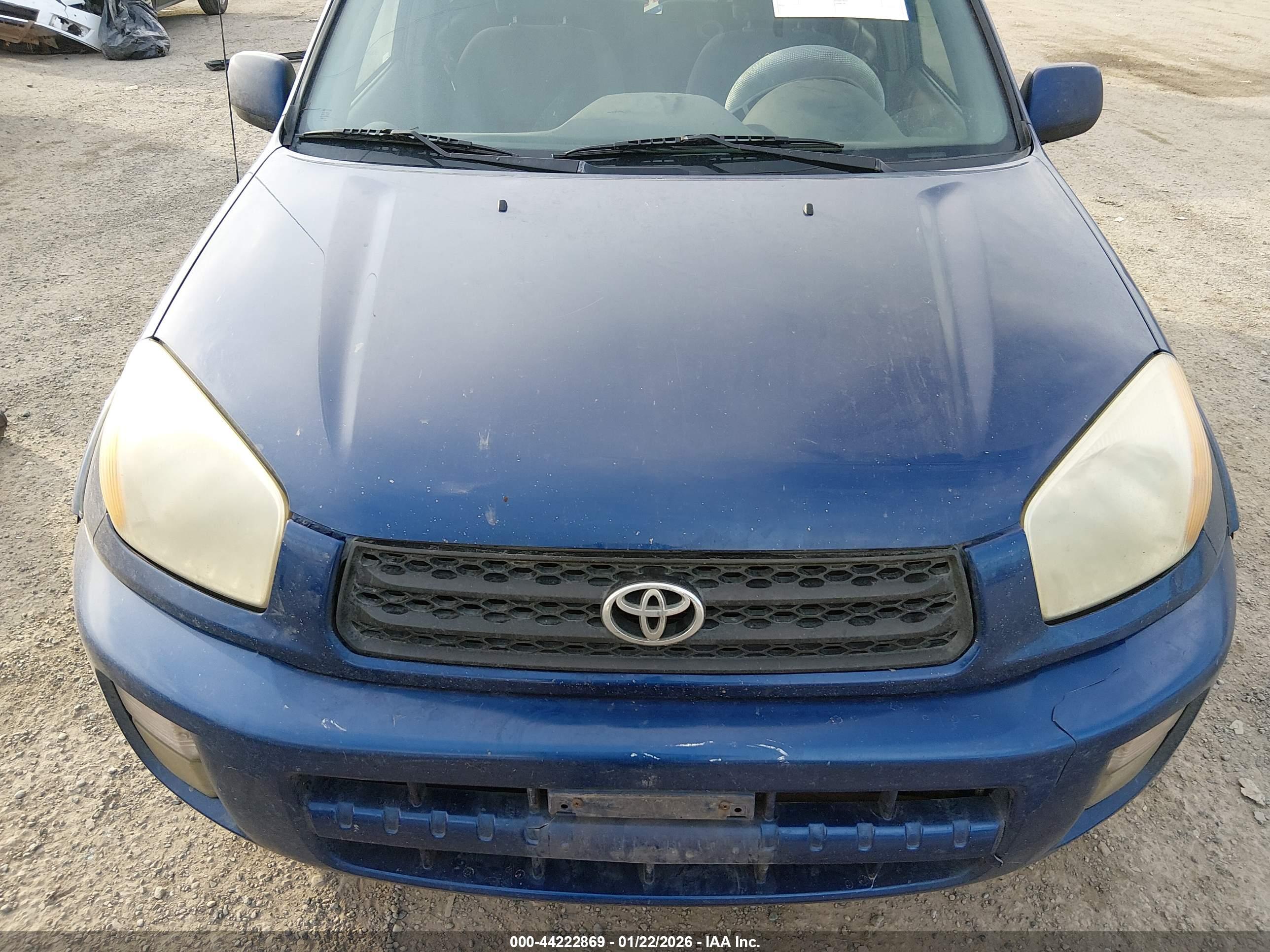 TOYOTA RAV4 image 10